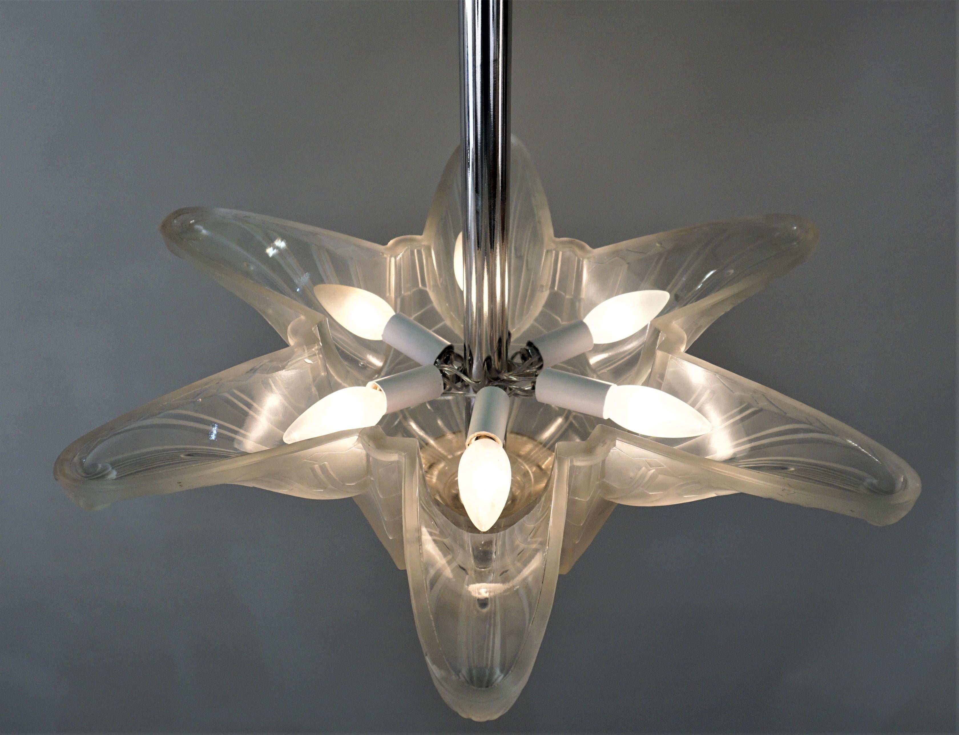 French Art Deco Chandelier by Des Hanots 2
