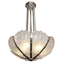 French Art Deco chandelier by Des Hanots