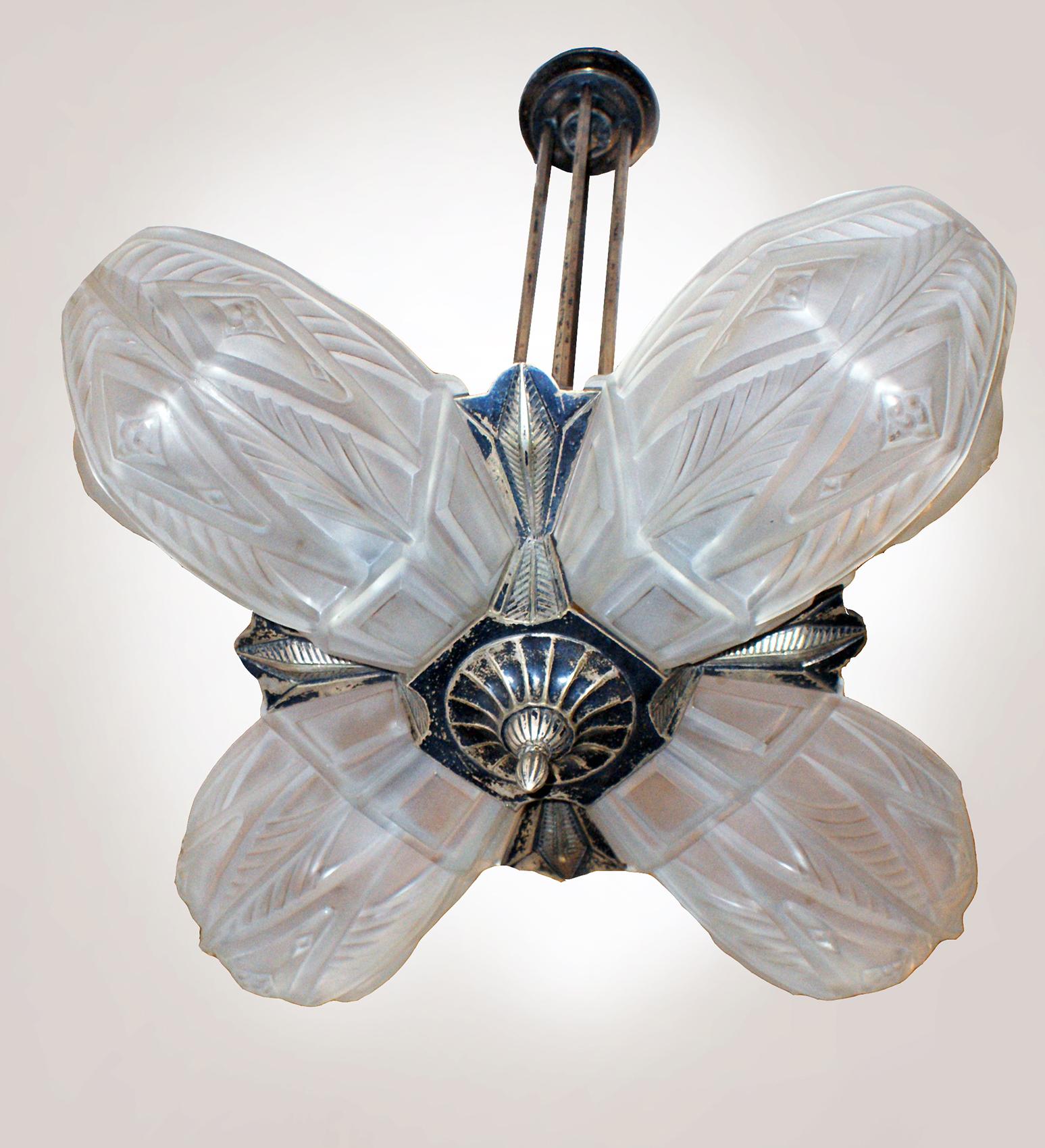 French Art Deco Chandelier by “Francis Hubens” For Sale 3