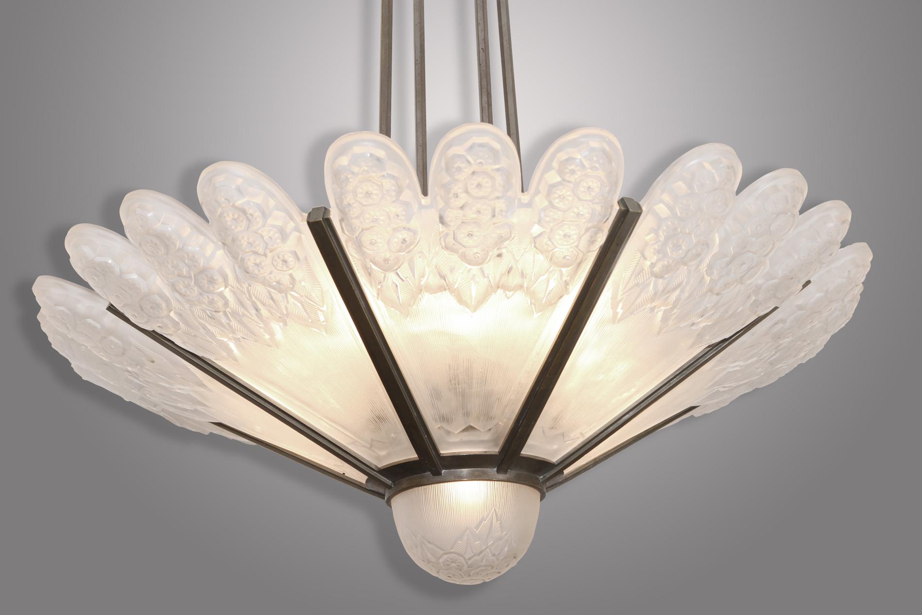 20th Century French Art Deco chandelier by Genet & Michon  For Sale