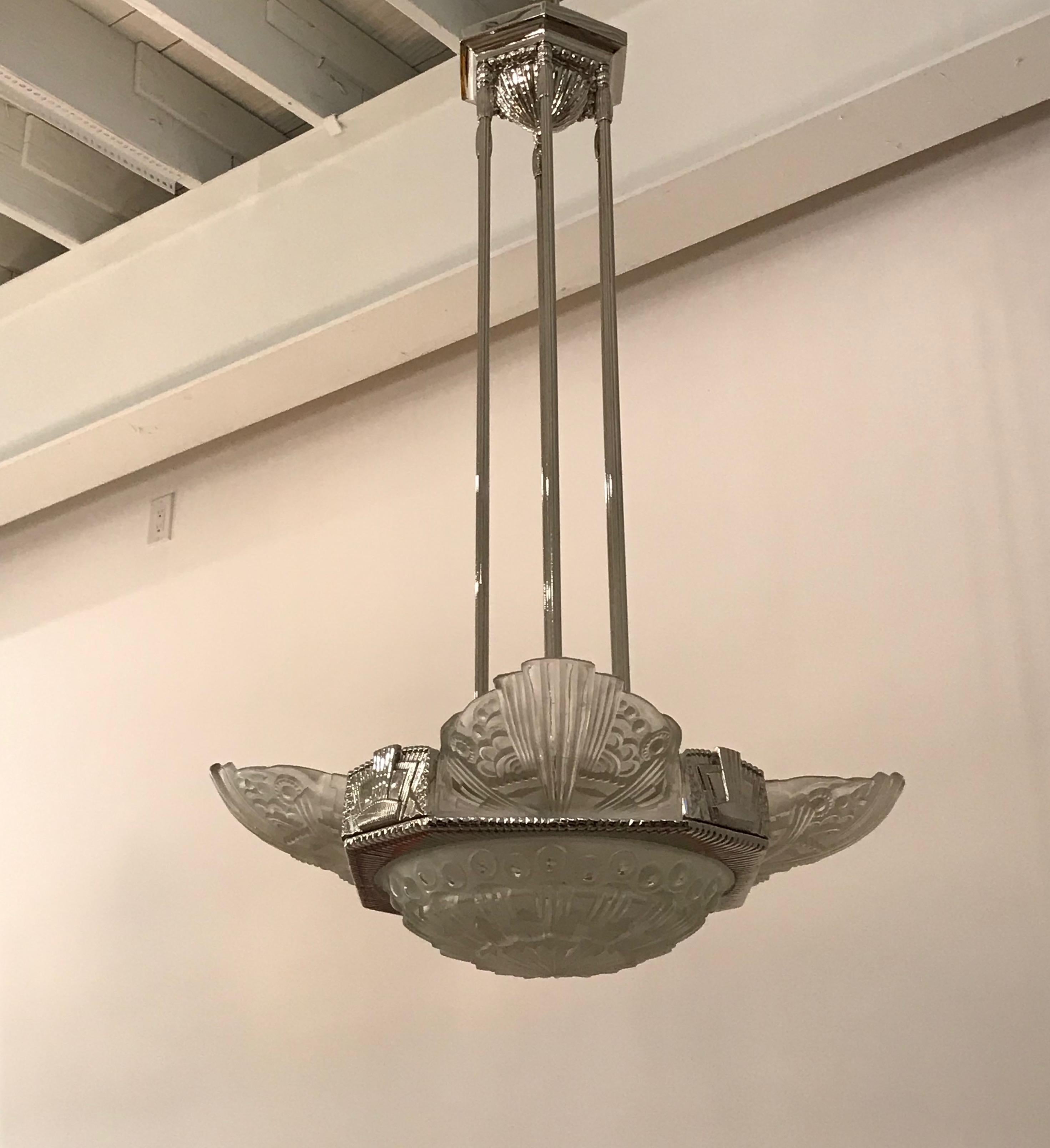 French Art Deco Chandelier by Georges Leleu For Sale 9