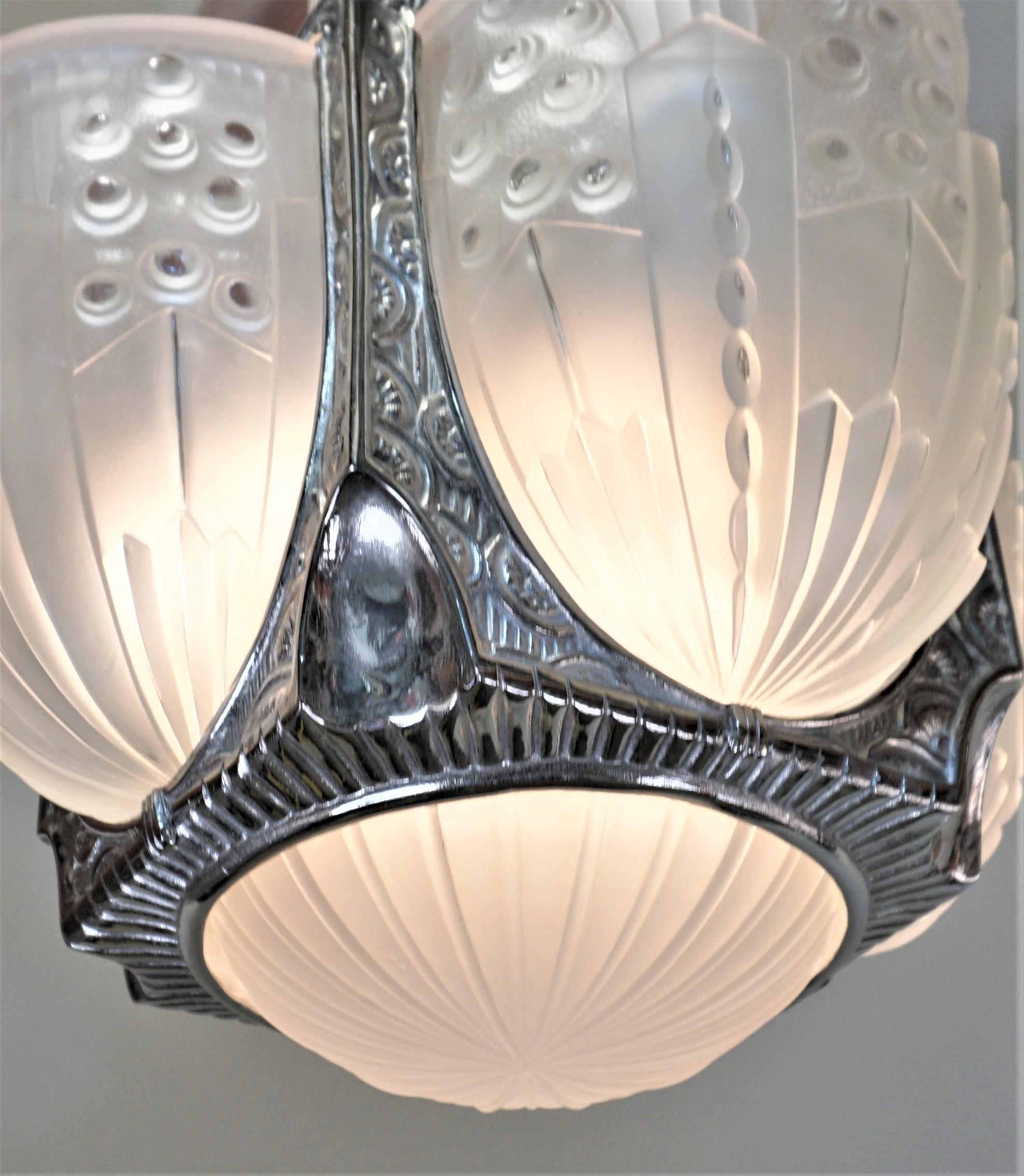 French Art Deco Chandelier by Georges Leleu For Sale 2
