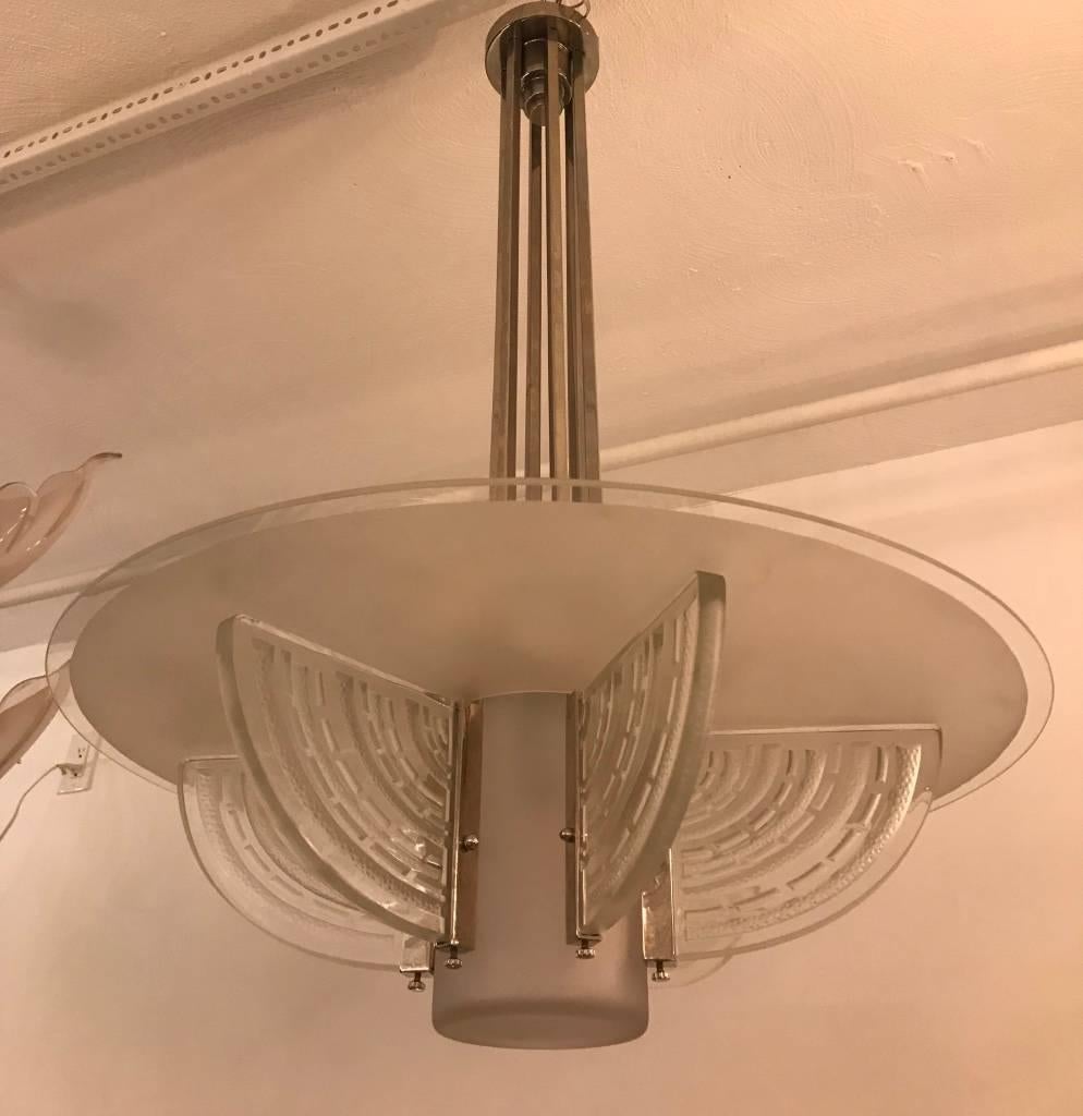 French Art Deco Chandelier by Hettier et Vincent For Sale 6