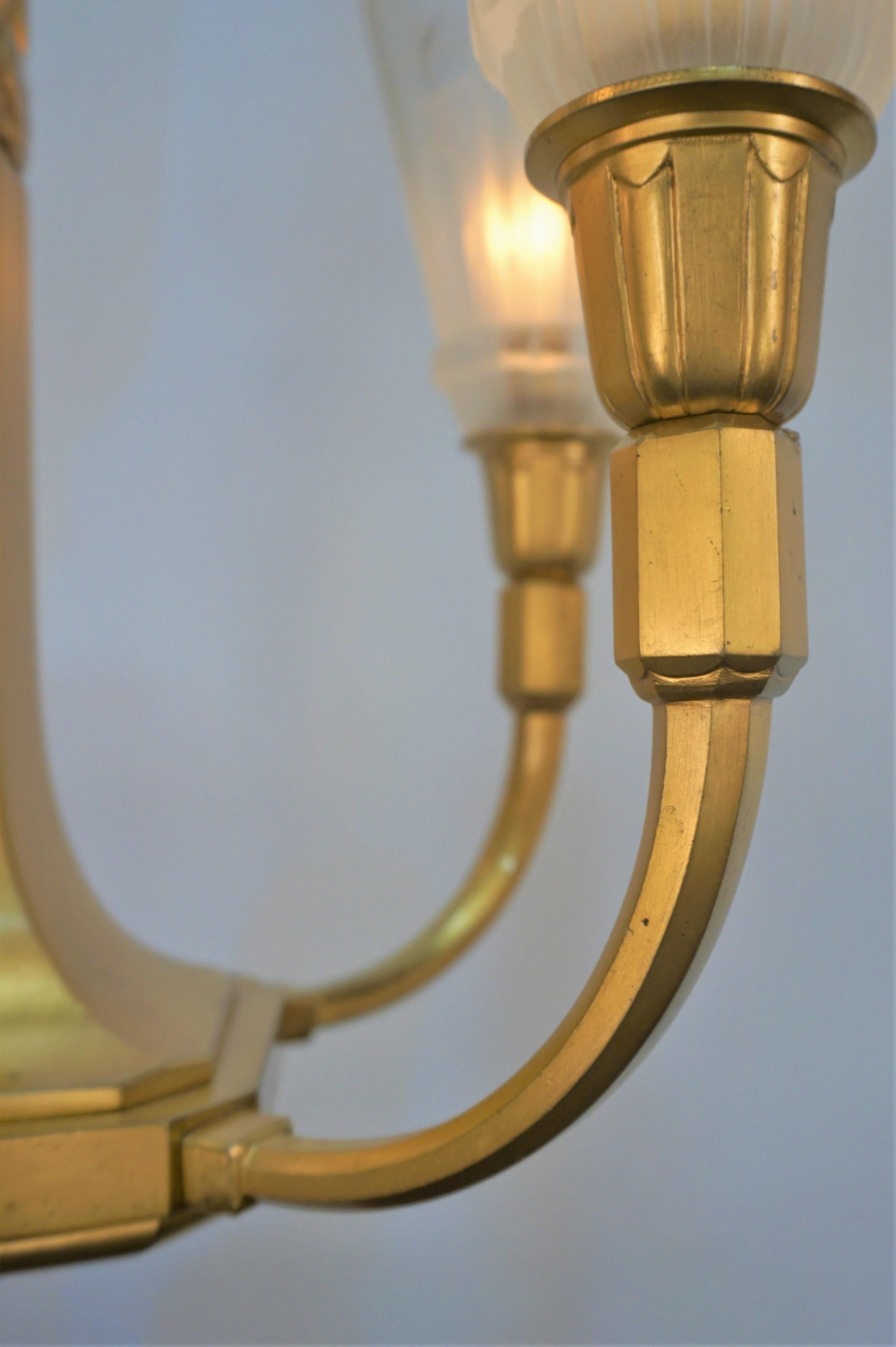 French Art Deco Chandelier by J Robert For Sale 3