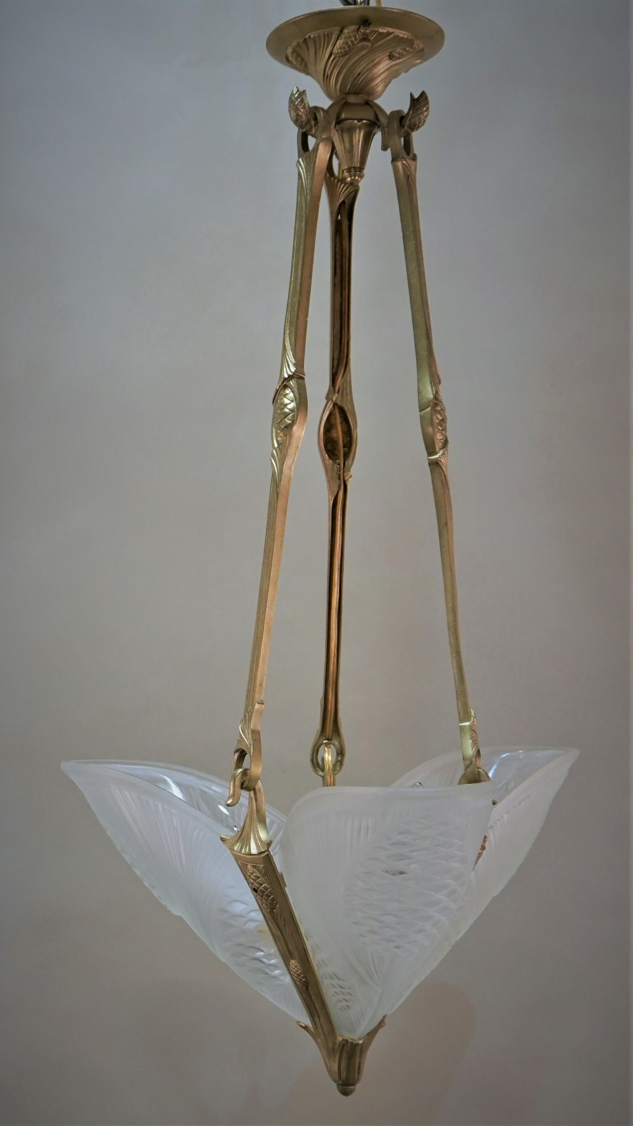Französischer Art-Déco-Kronleuchter von Jean Noverdy 2