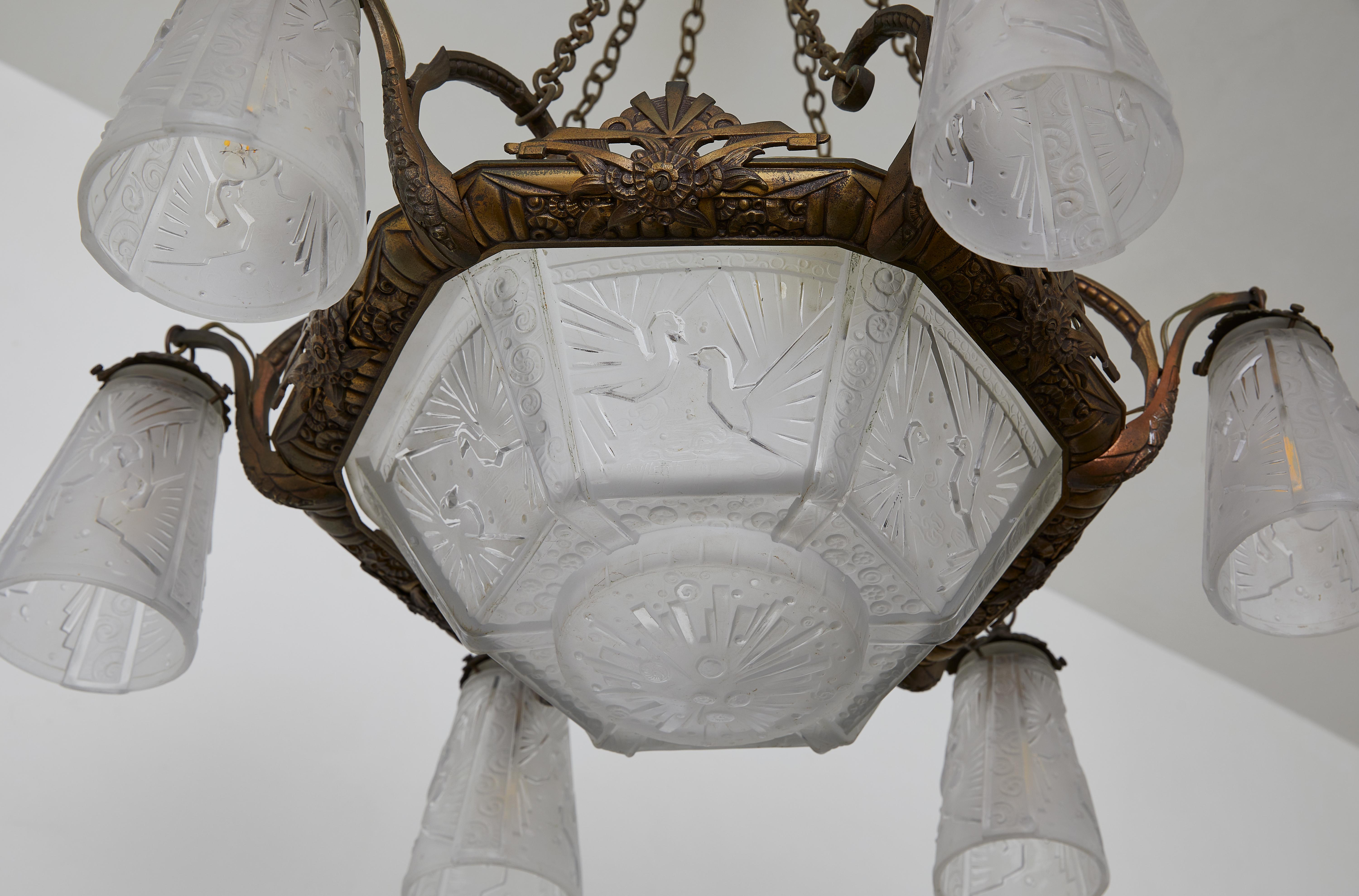 20th Century French Art Deco Chandelier by Müller Frères 1920s For Sale