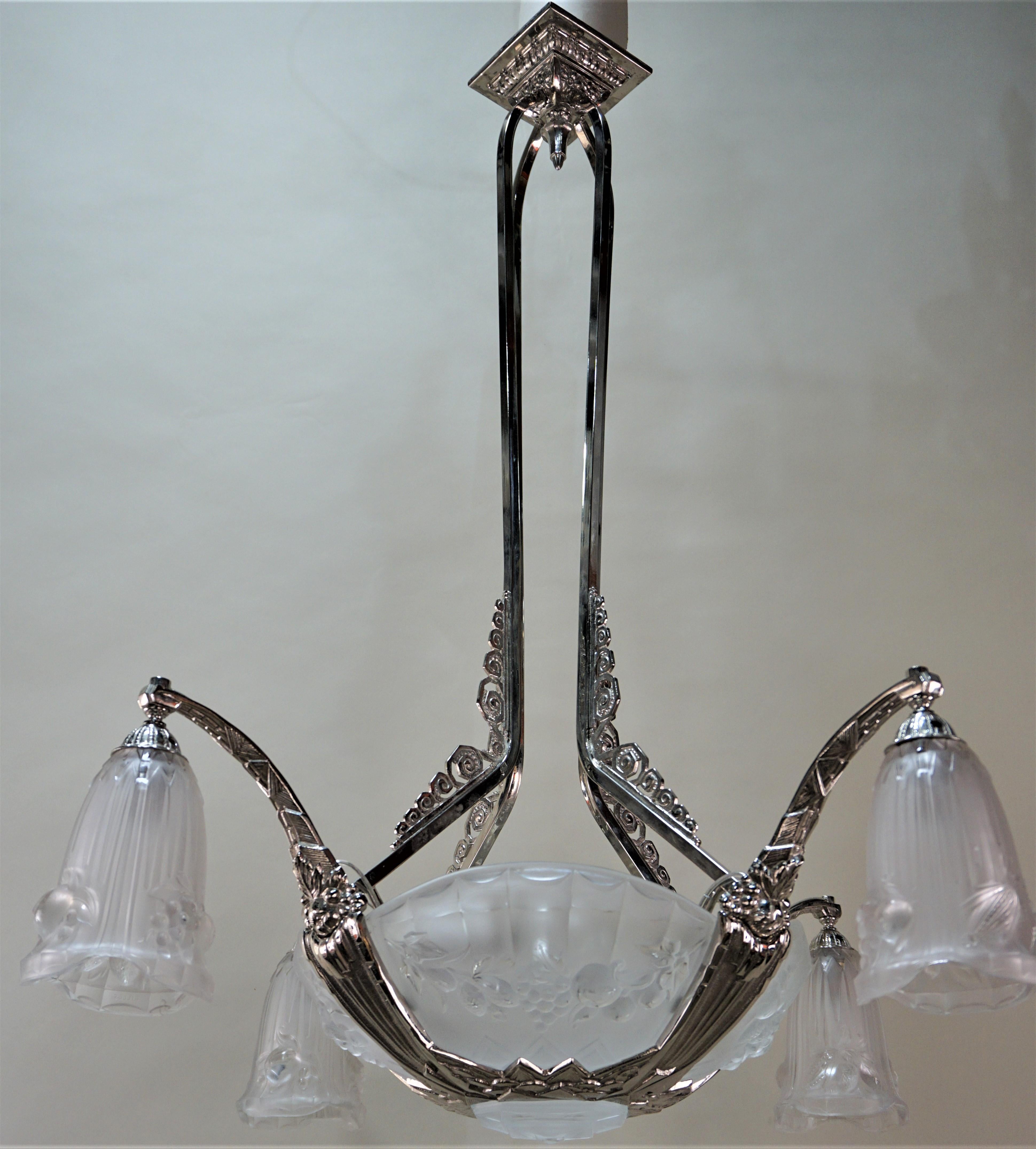 French Art Deco Chandelier by P. Gilles 2 3