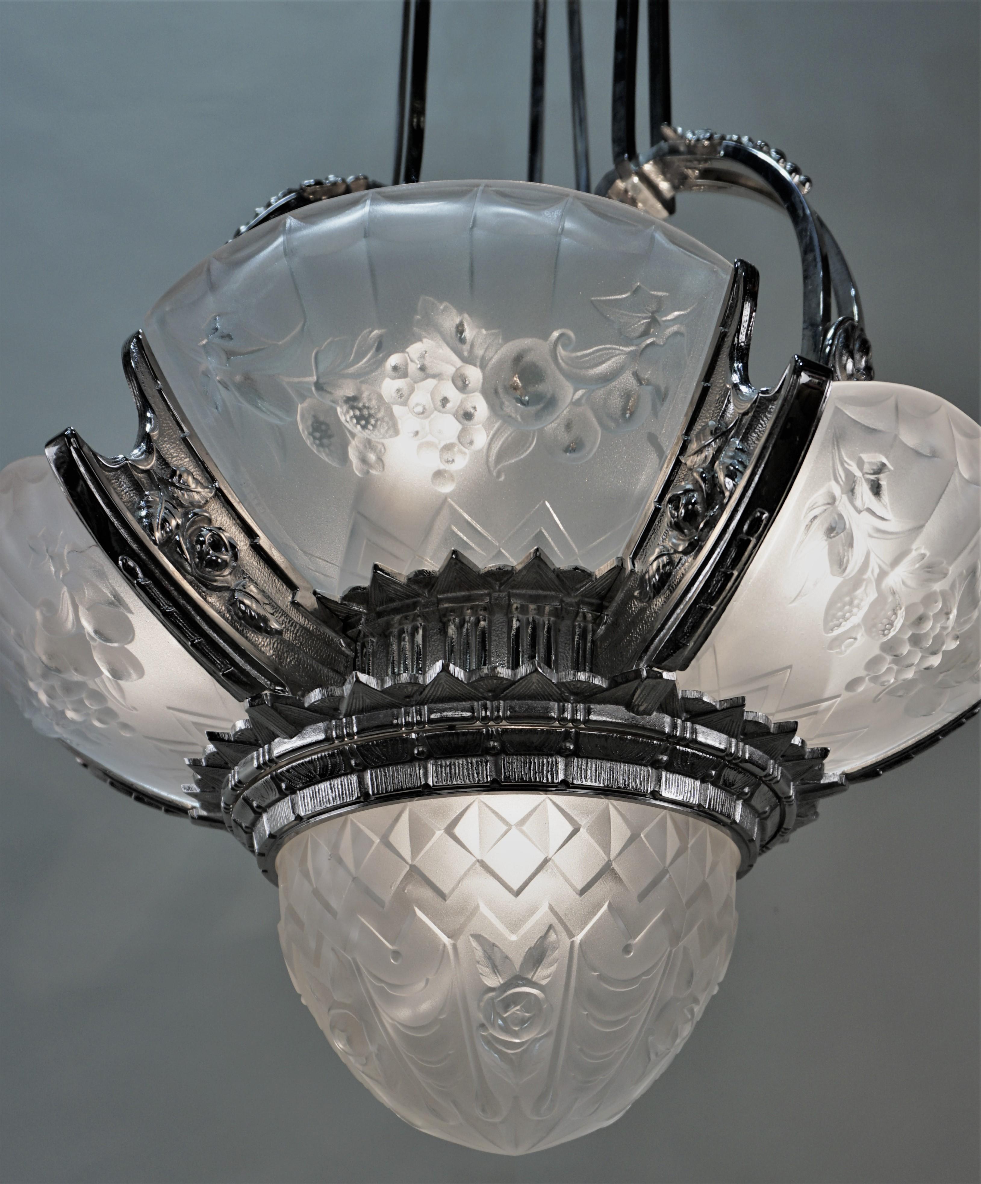 French Art Deco Chandelier by P. Gilles 4
