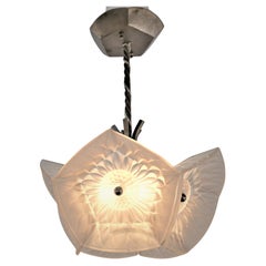 Lustre Art déco français par Pierre D'Avesn