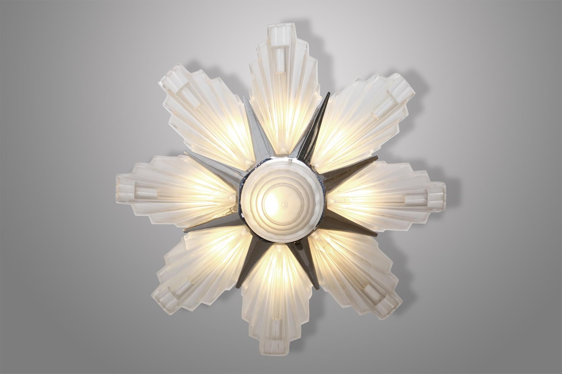 French Art Deco chandelier by Sabino  For Sale 2