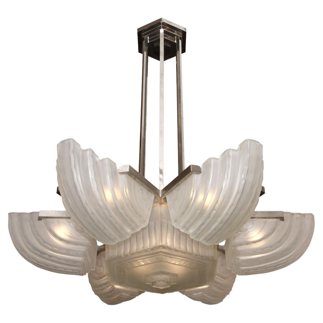 French, Art Deco Chandelier by Sabino For Sale