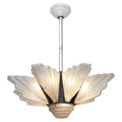 Vintage French Art Deco chandelier by Sabino 