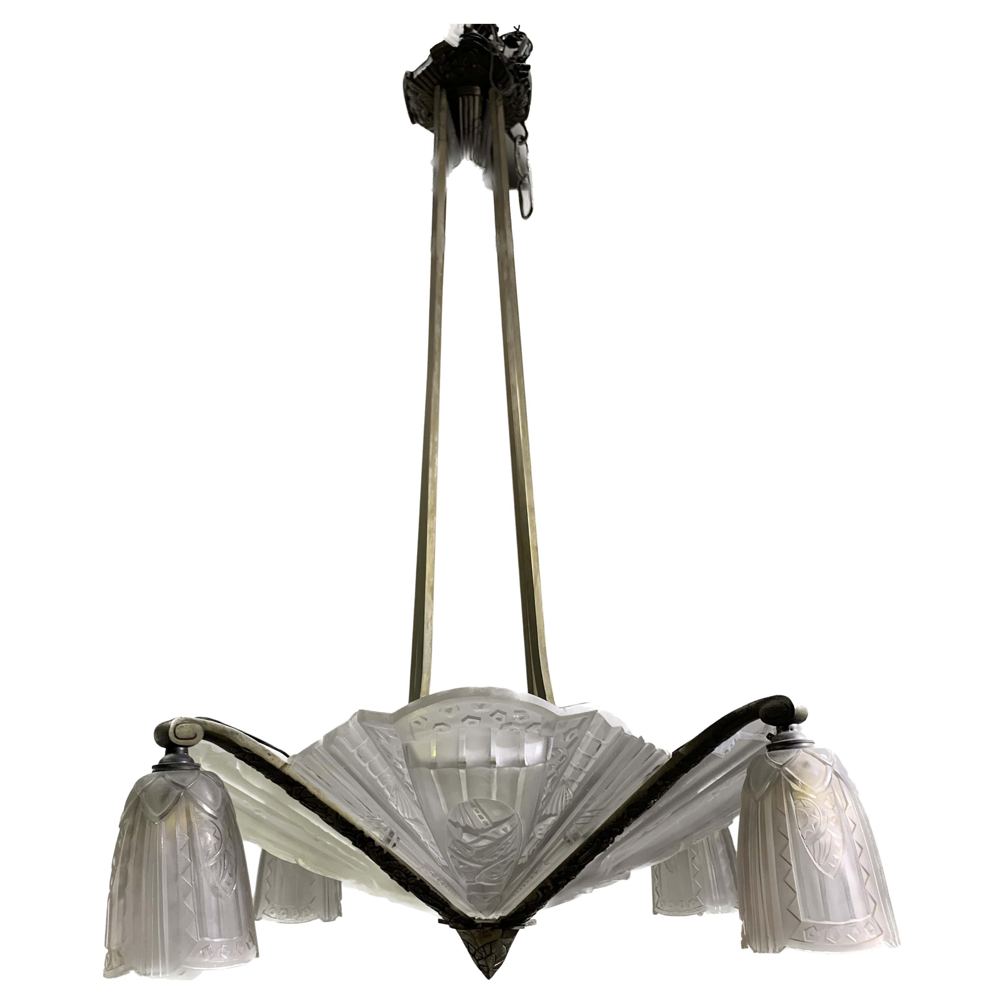 French Art Deco Chandelier circa 1930 Signed Frontisi