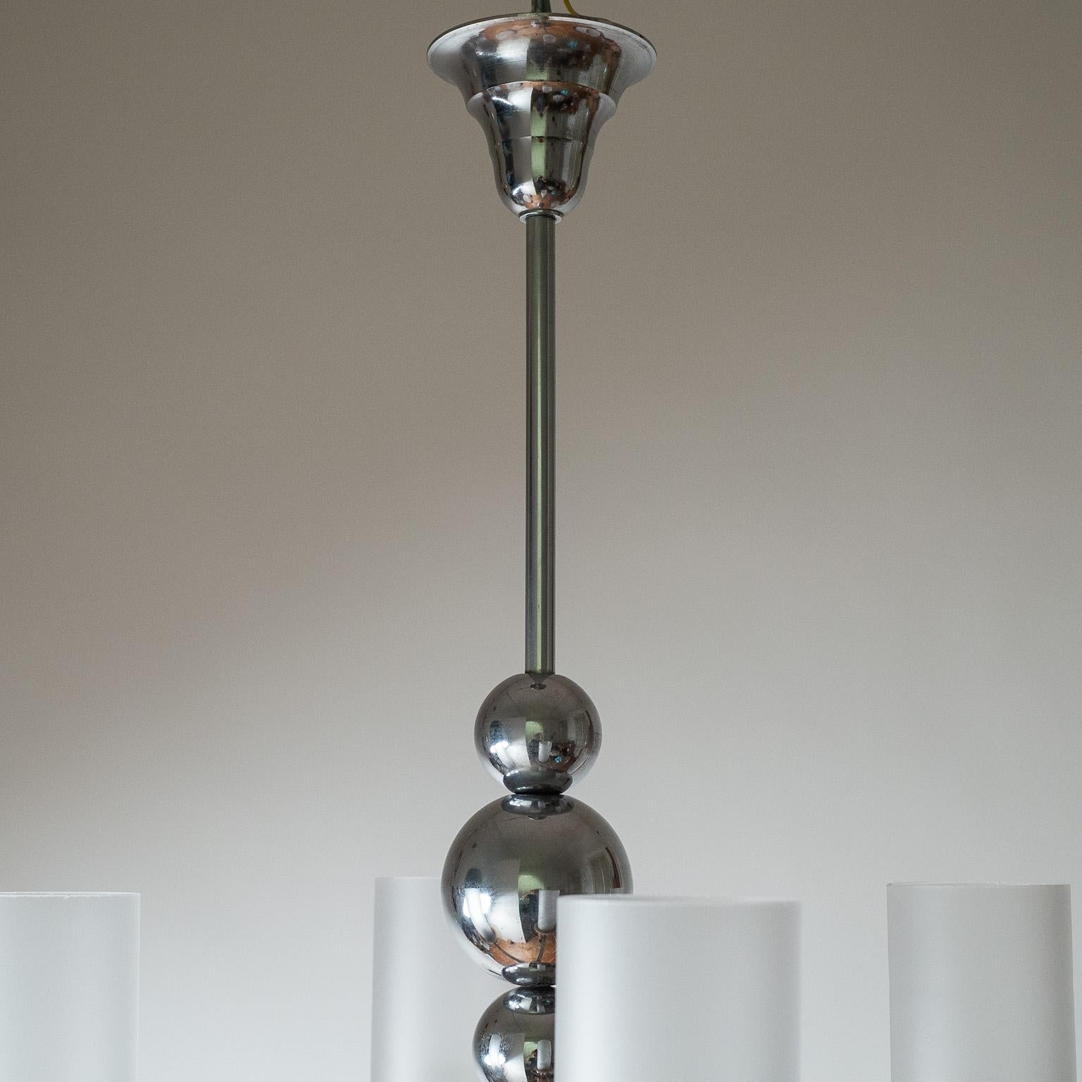 French Art Deco Chandelier, circa 1940 For Sale 3