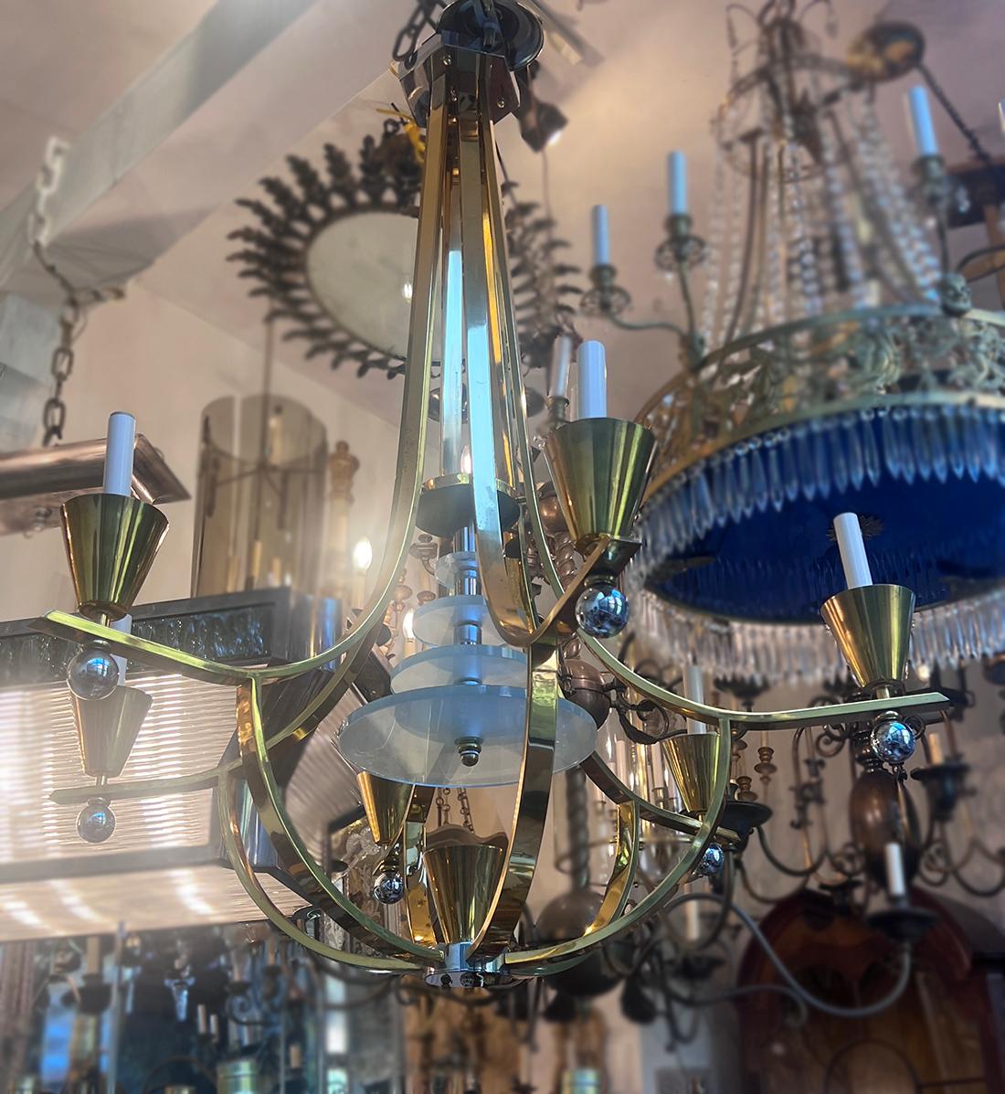 Bronzo Lampadario Art Deco francese in vendita