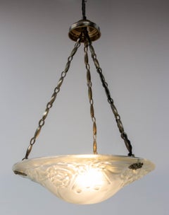 French Art Deco Chandelier Frozen Glass & Aluminium Ceiling Pendant, circa 1930