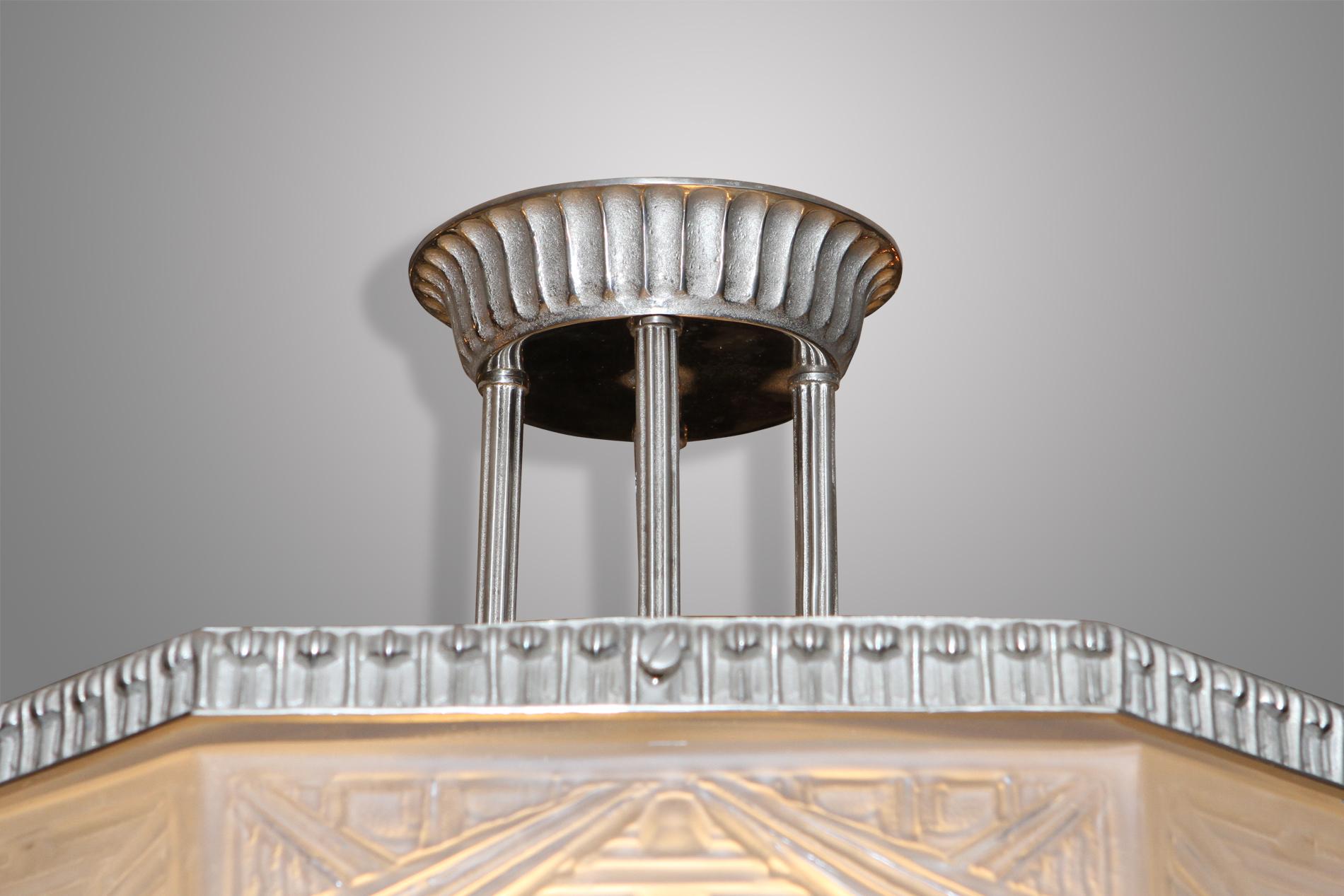 Bronzed French Art Deco chandelier G.Leleu