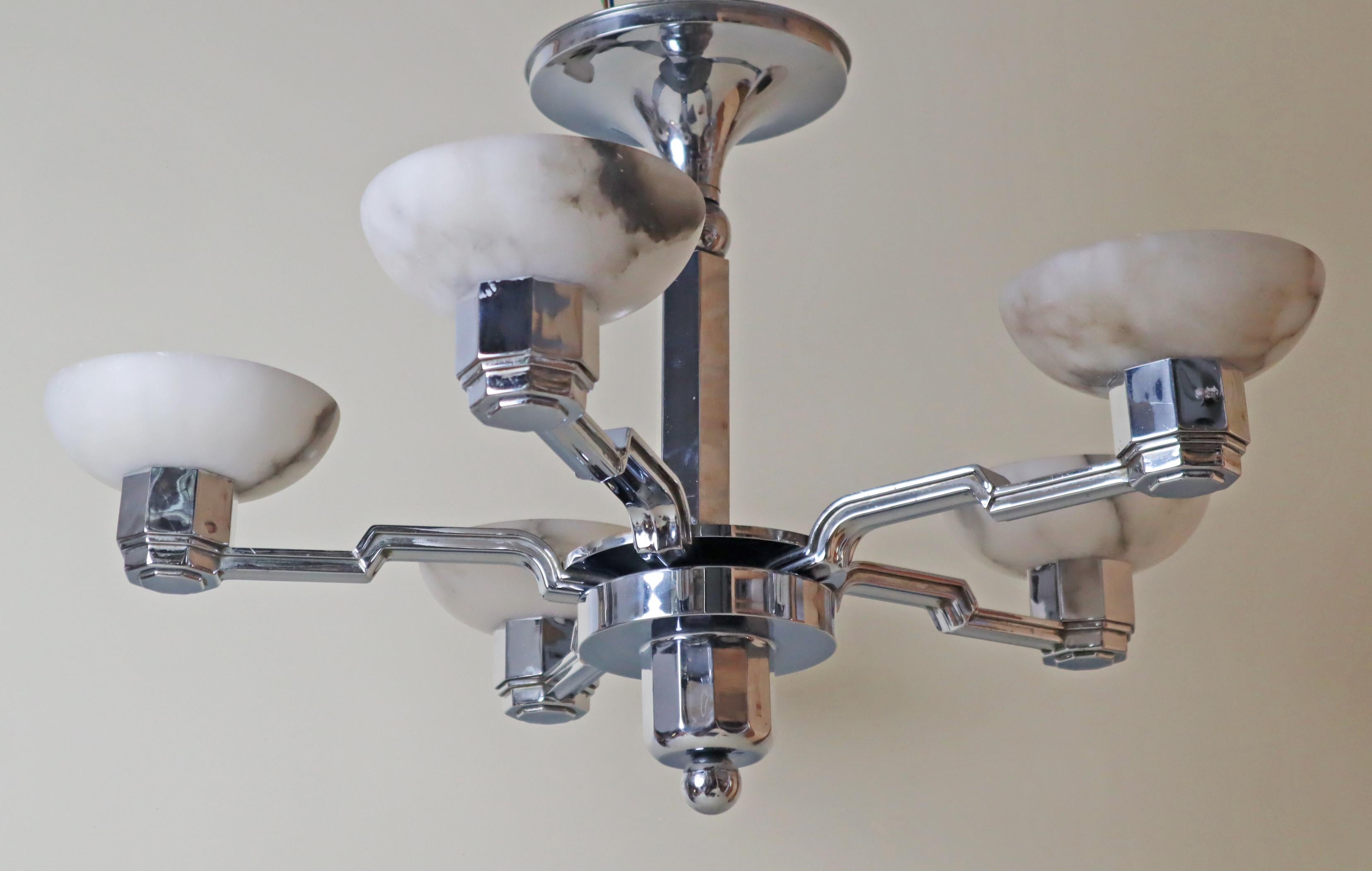French Art Deco Chandelier in Alabaster and Chrome, Jean Gauthier 1930 For Sale 7