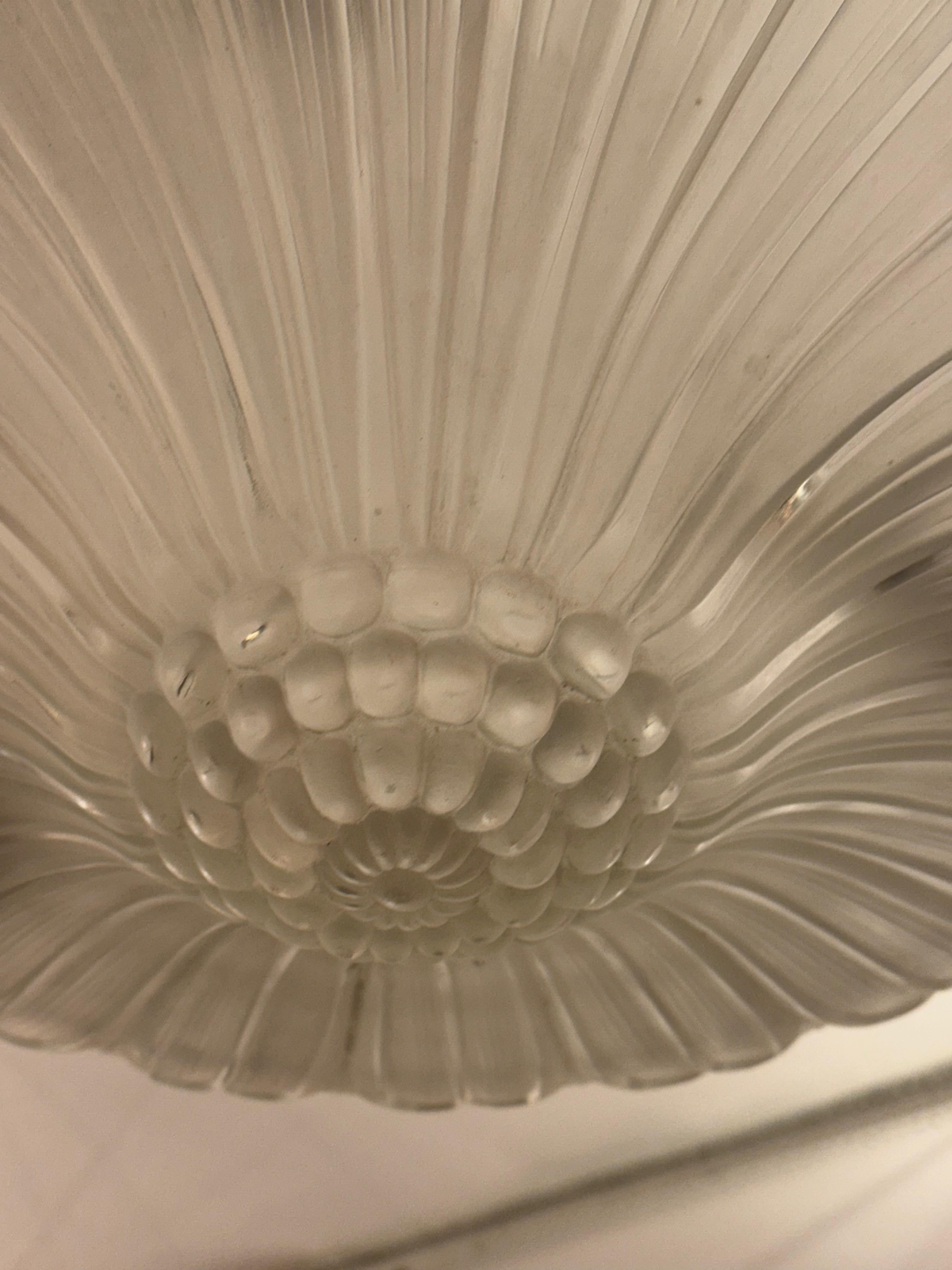 French Art Deco Chandelier Pendant by G Leleu For Sale 2