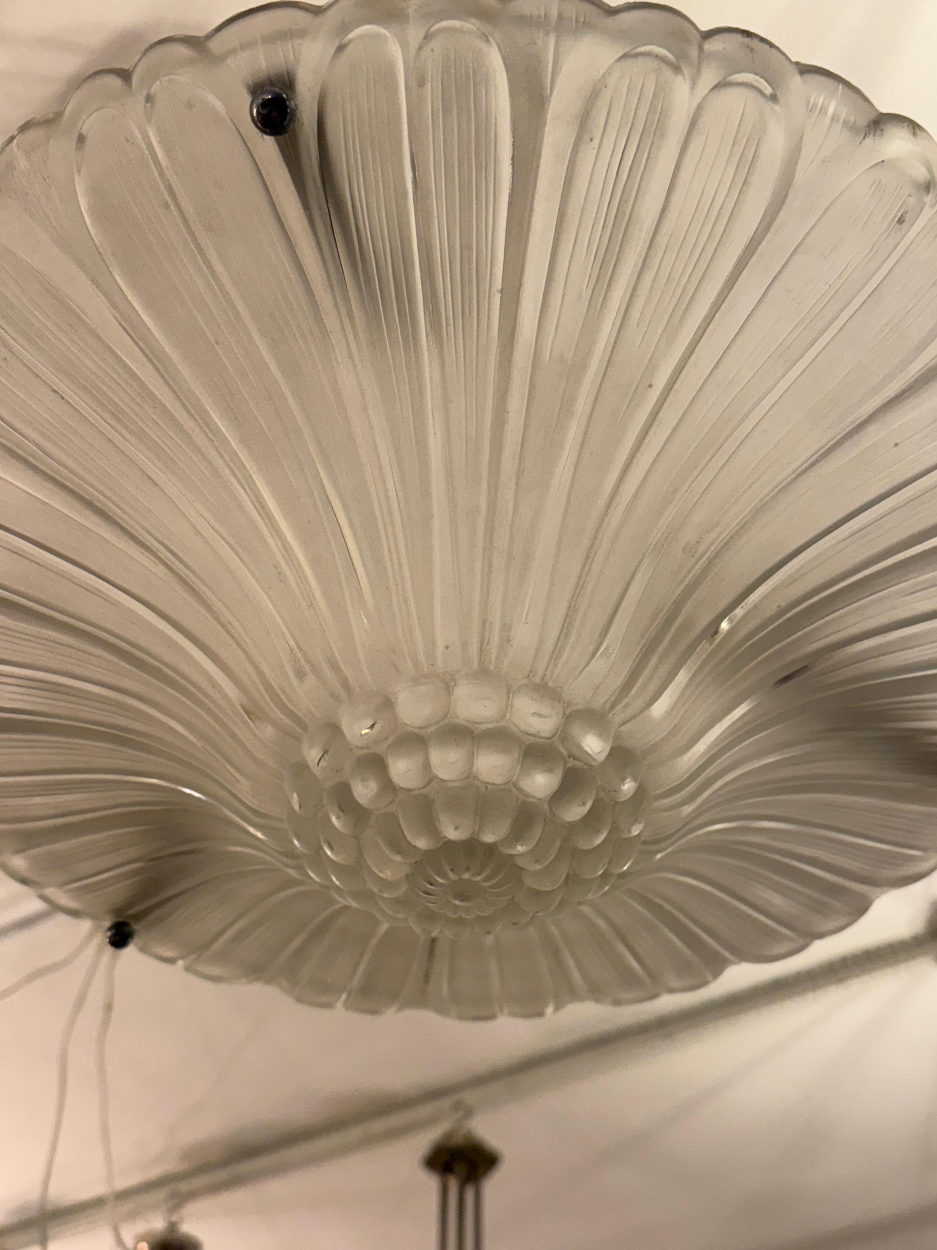 French Art Deco Chandelier Pendant by G Leleu For Sale 3