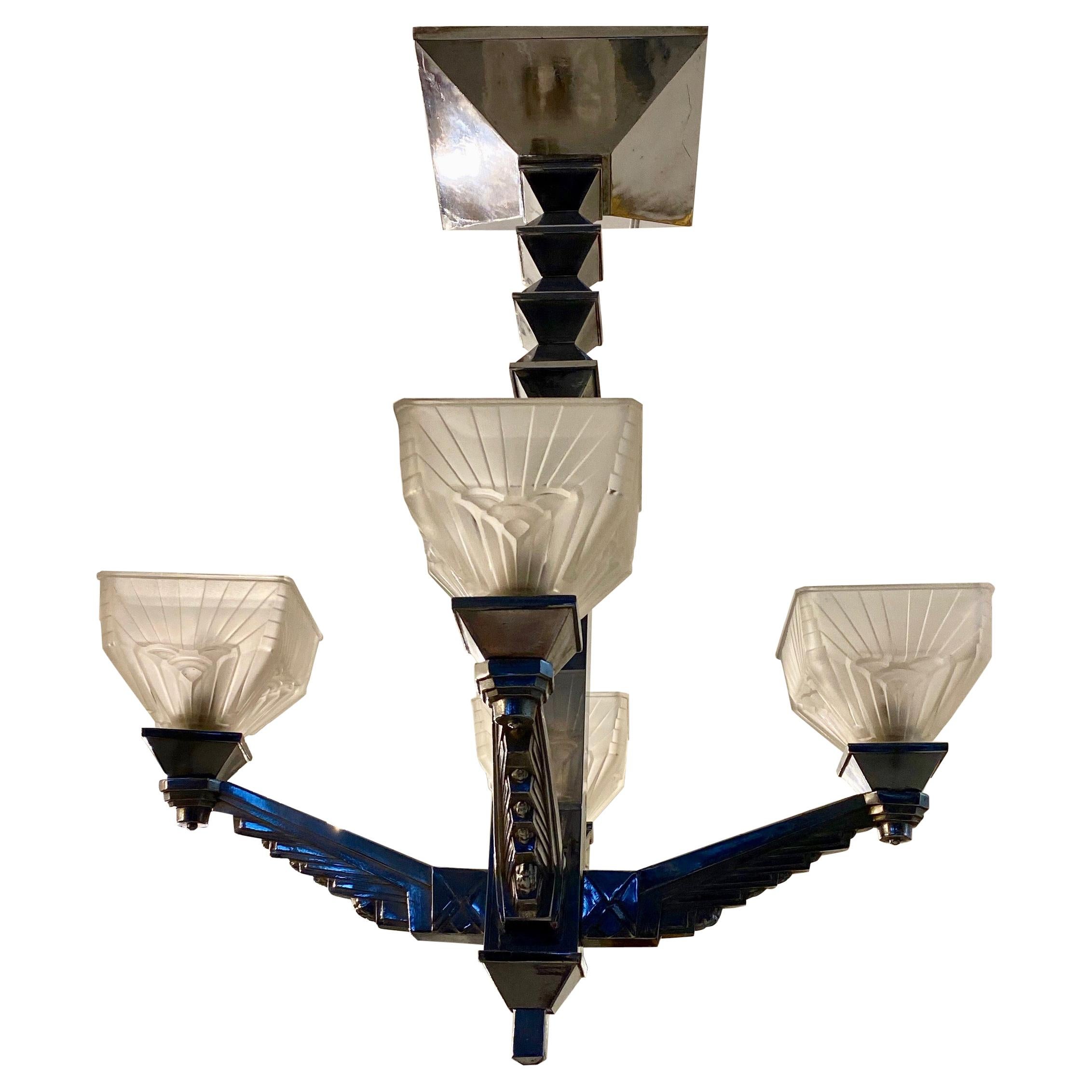 French Art Deco Chandelier Signed by Charles Schneider For Sale