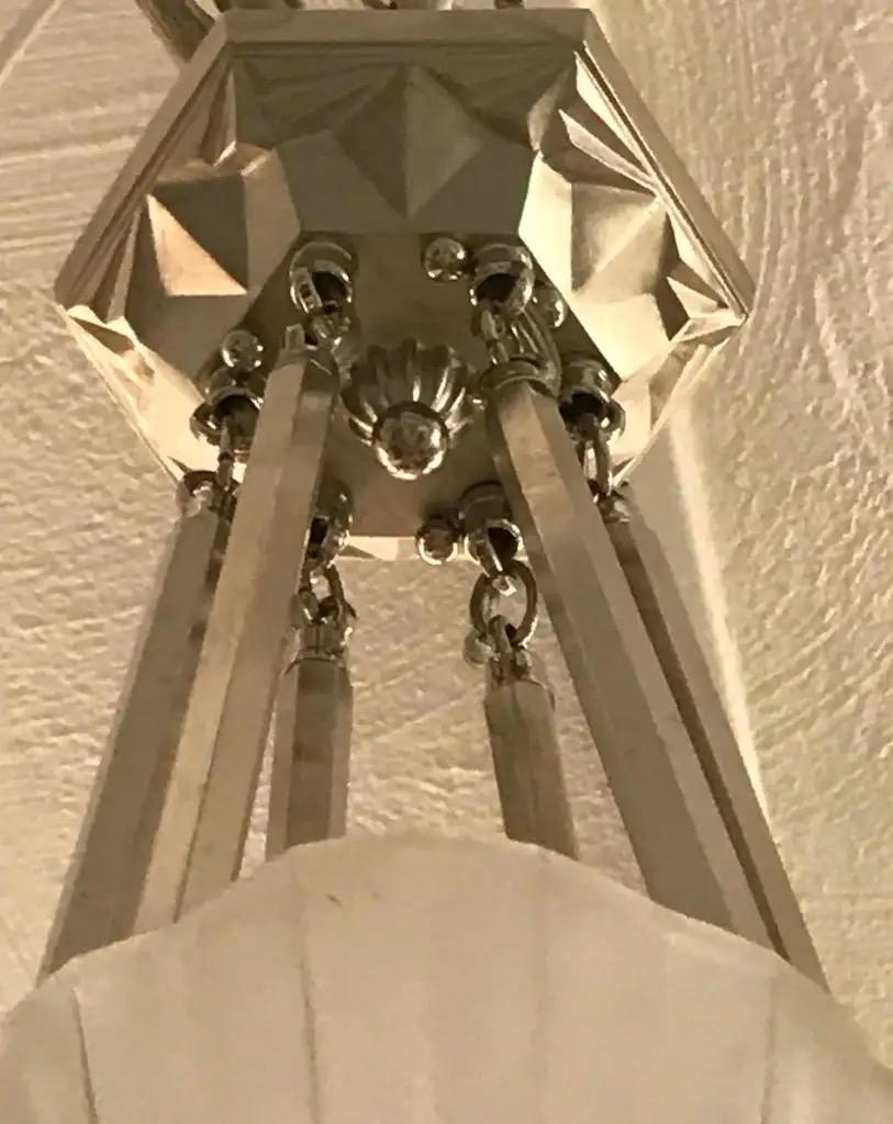 Vetro Lampadario Art Deco francese firmato da Degue in vendita