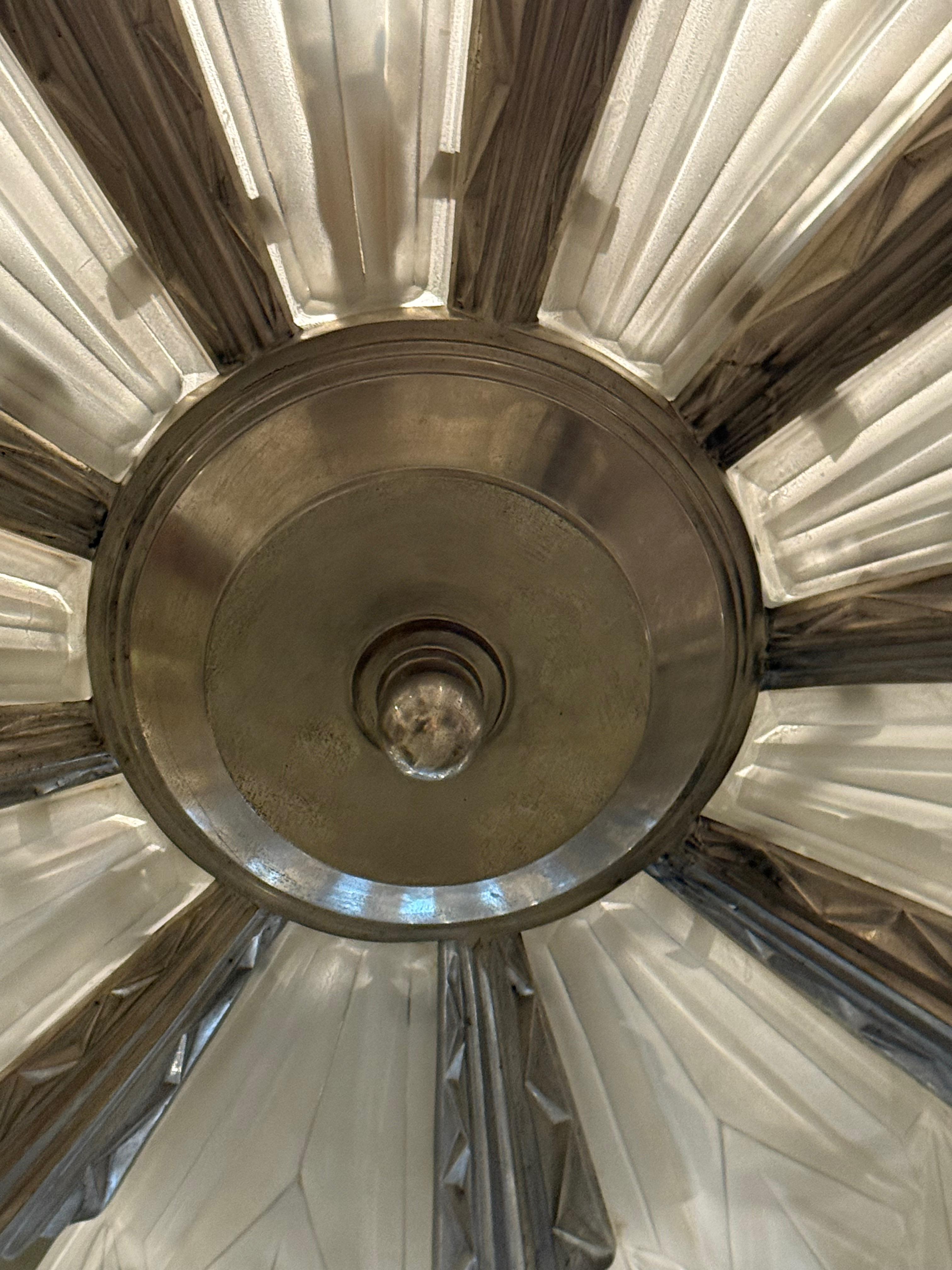 French Art Deco Chandelier Signed by Degue For Sale 2