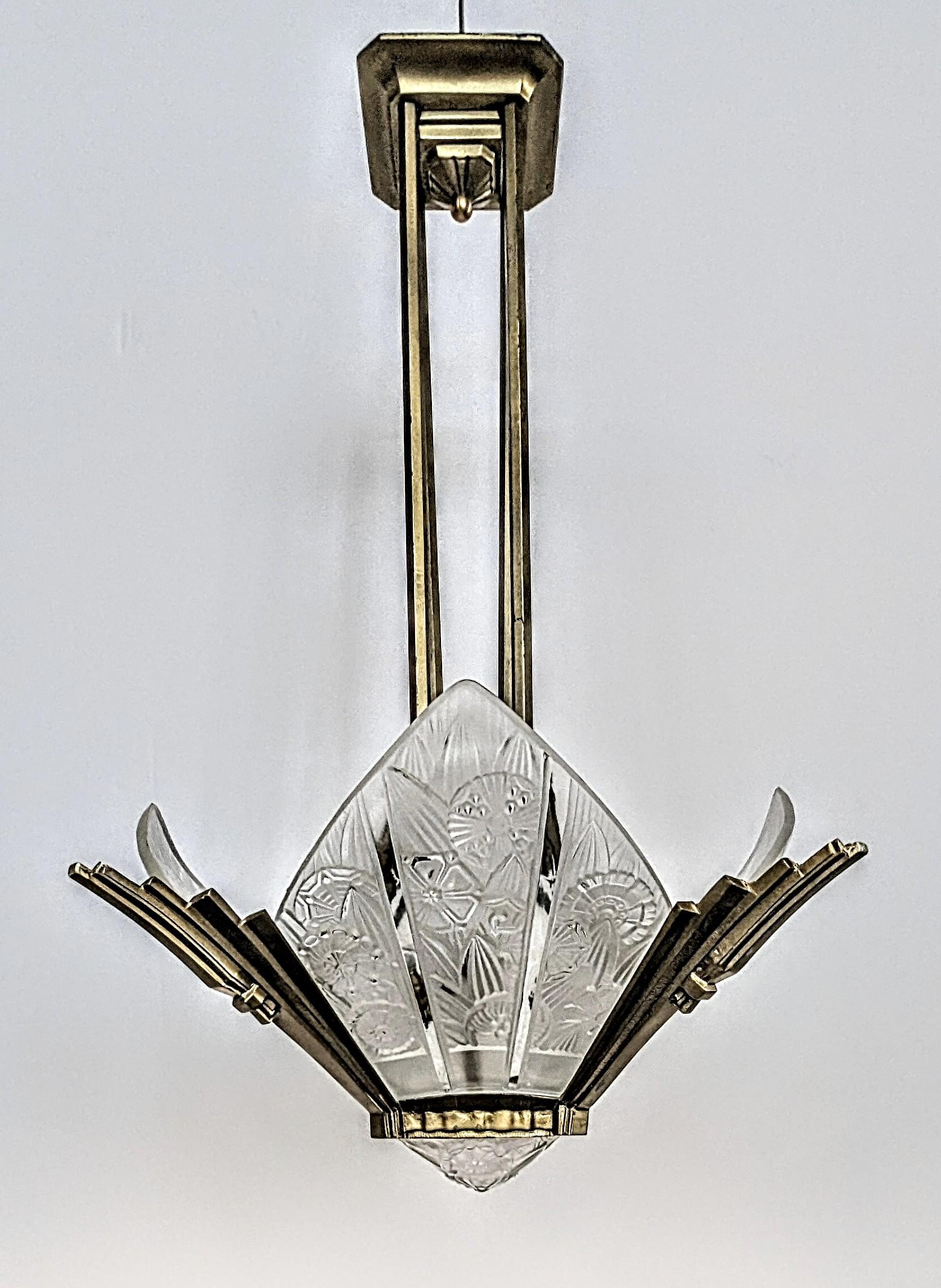 Cast French Art Deco Chandelier Signed by Hettier Vincent For Sale