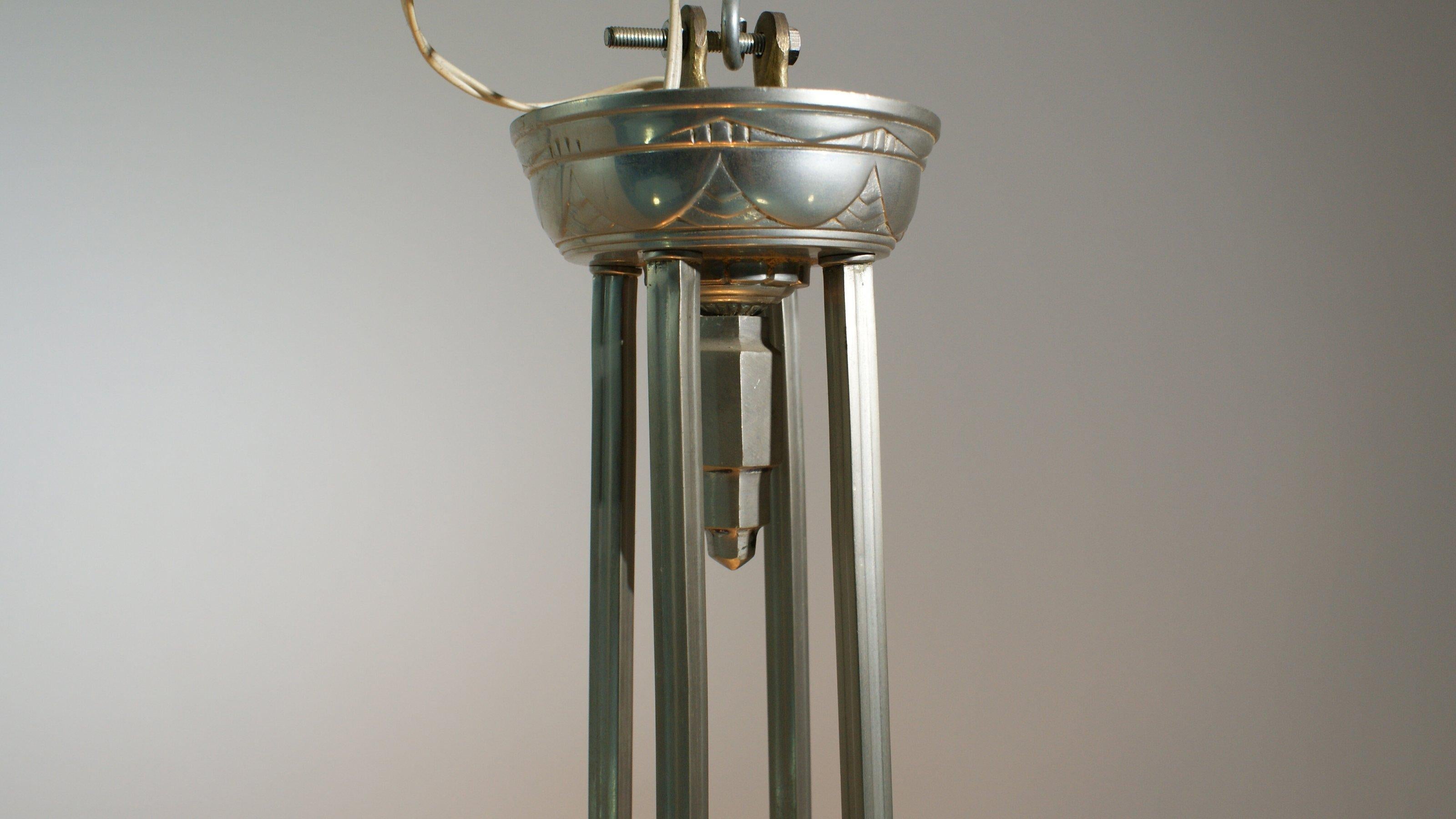 French Art Deco Chandelier Signed by Muller Freres Luneville For Sale 1