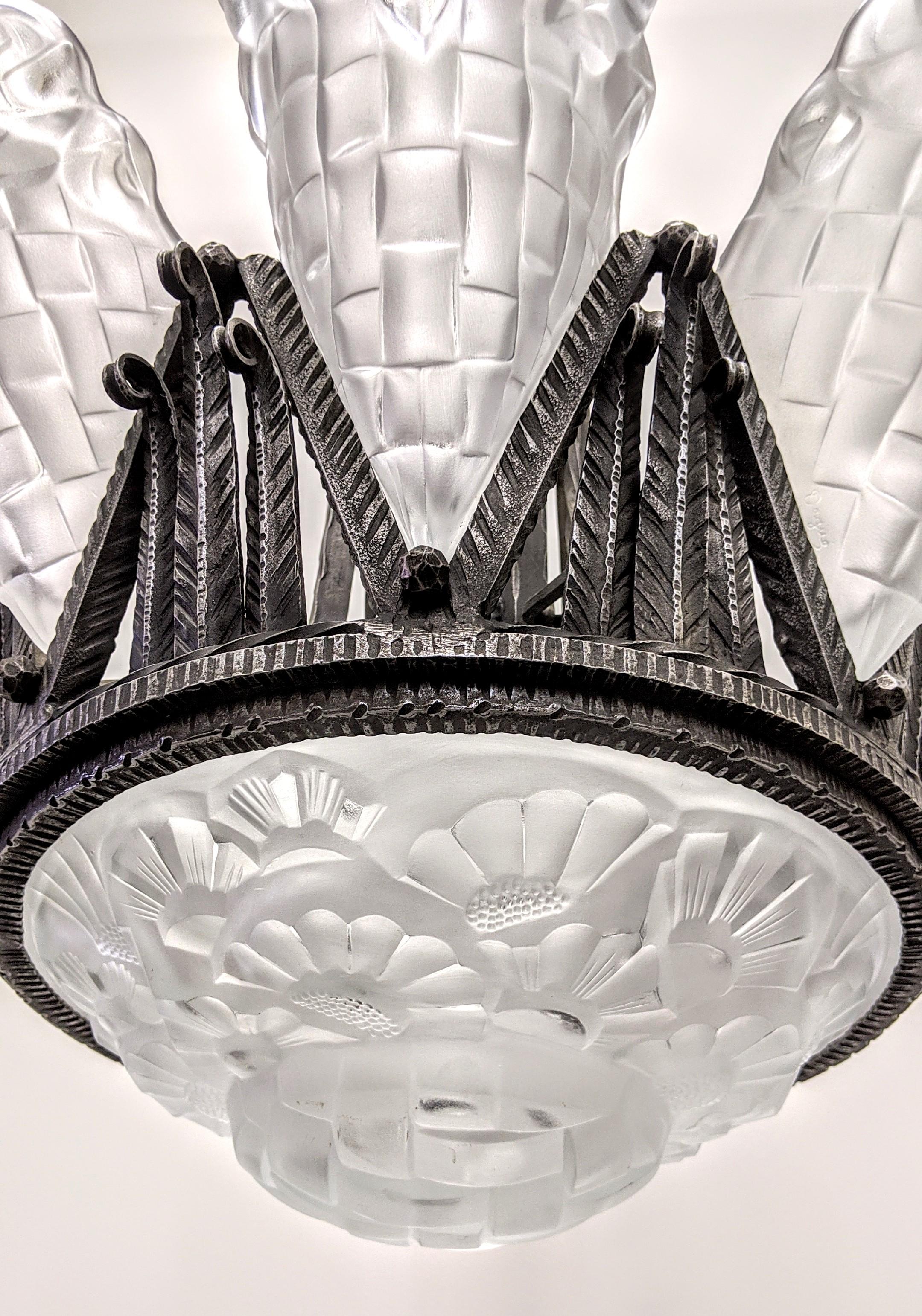 French Art Deco Chandelier by Degué For Sale 1