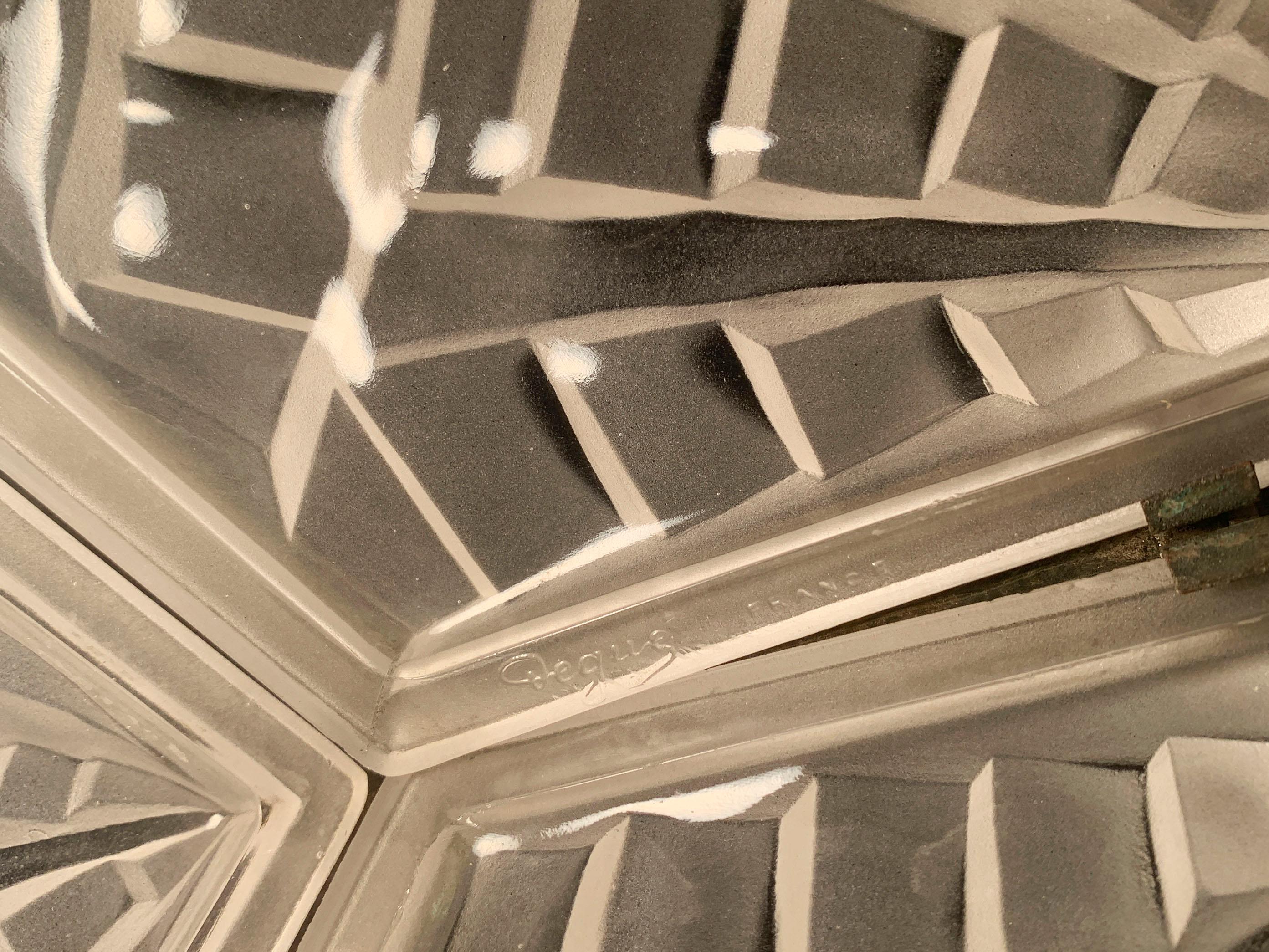Lampadario Art Deco francese firmato 