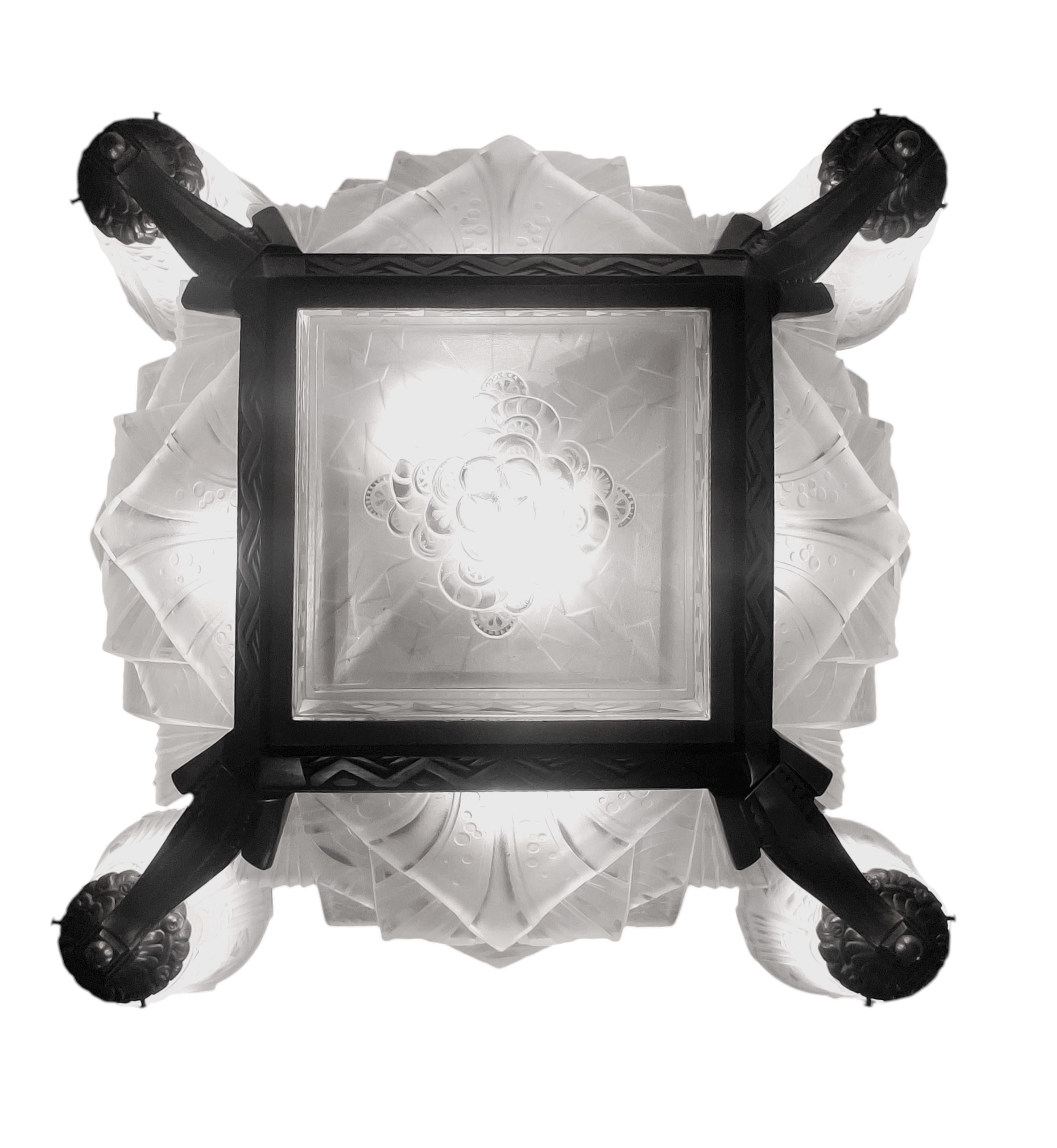 French Art Deco chandelier signed Muller Frères Luneville For Sale 15