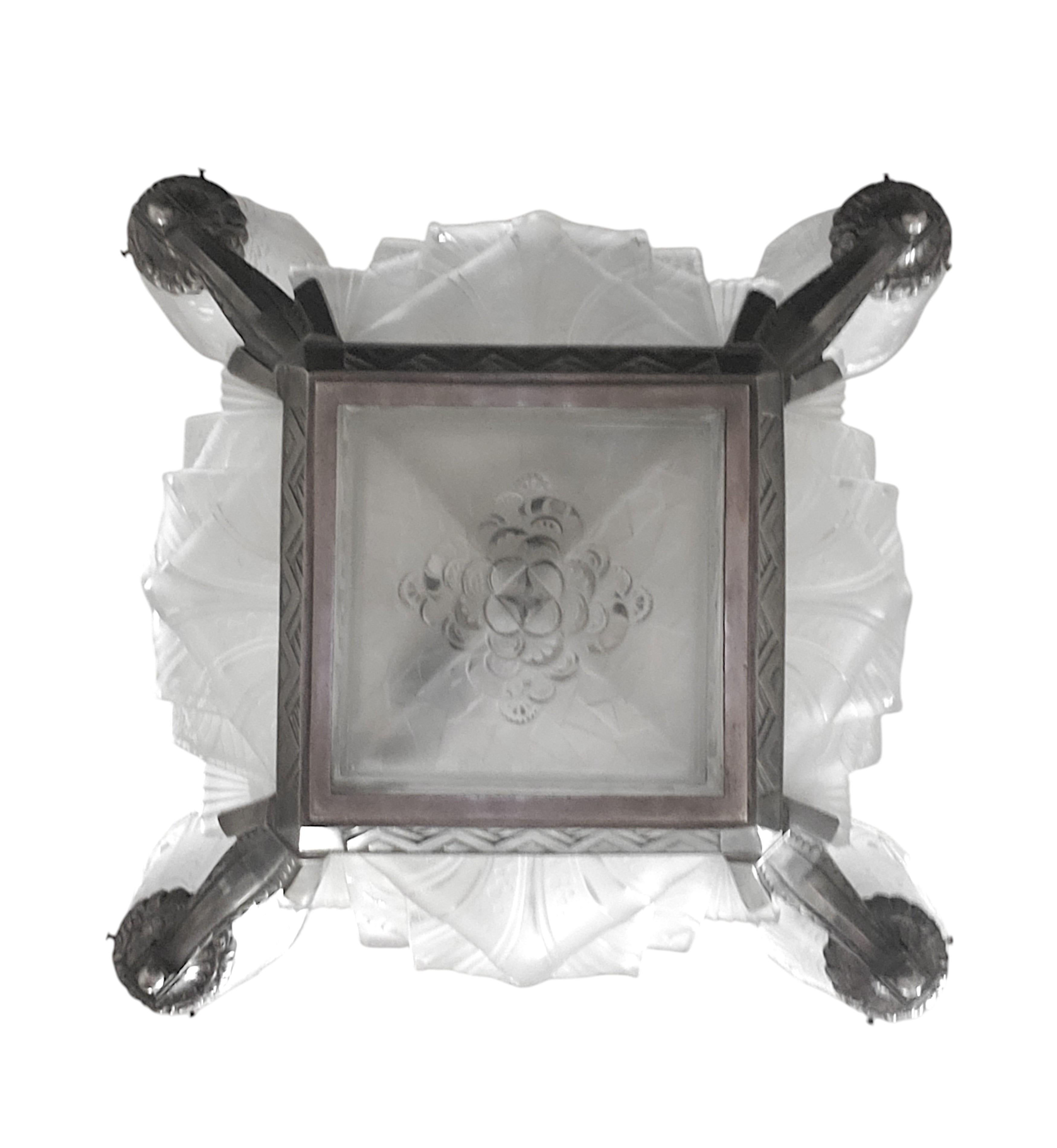 French Art Deco chandelier signed Muller Frères Luneville For Sale 4
