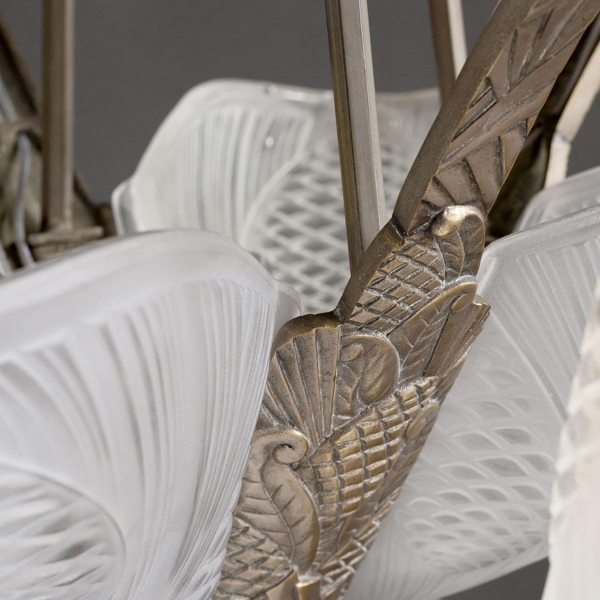 French Art Deco Chandelier with Frosted Glass Shades by Degué In Good Condition For Sale In London, GB