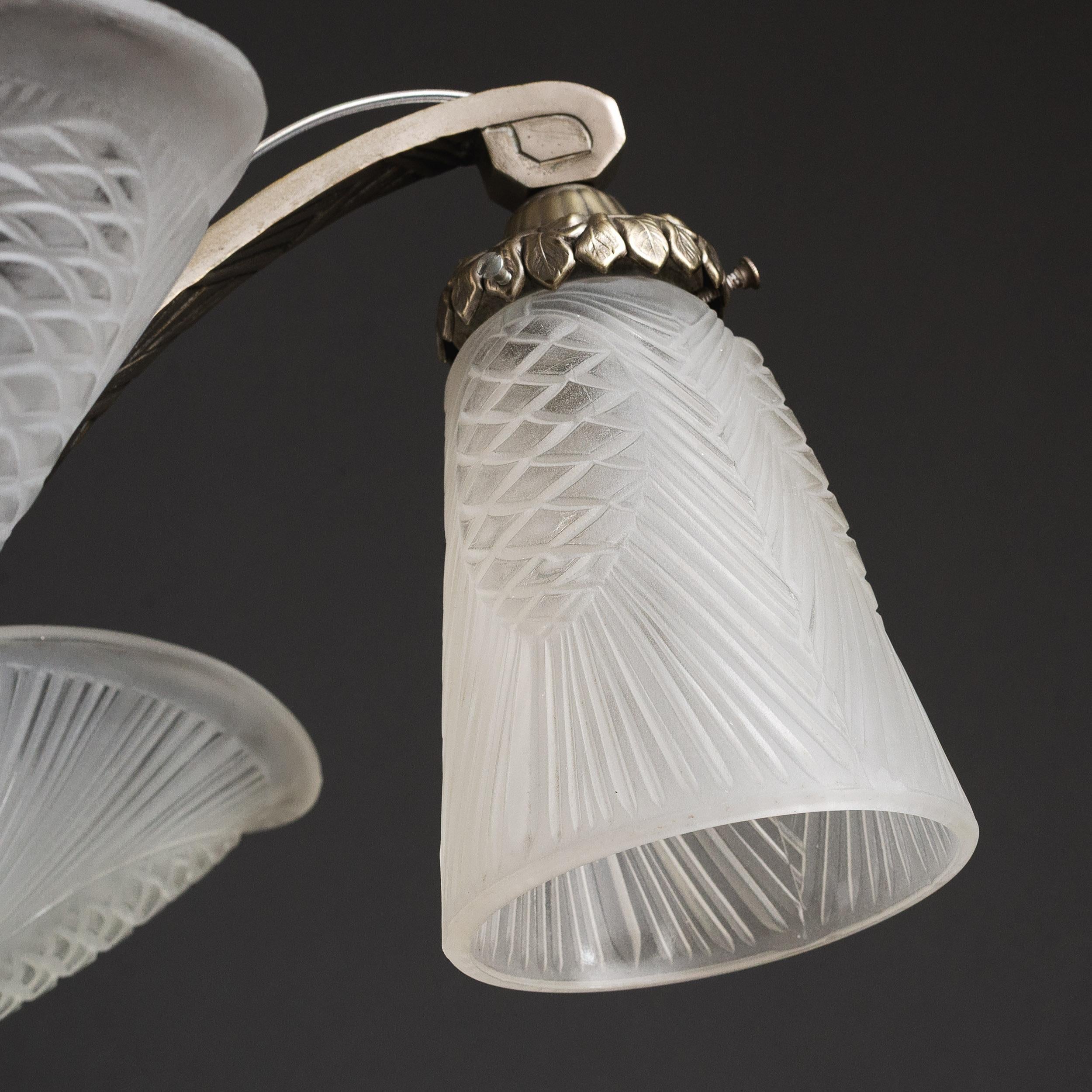 French Art Deco Chandelier with Frosted Glass Shades by Degué For Sale 2