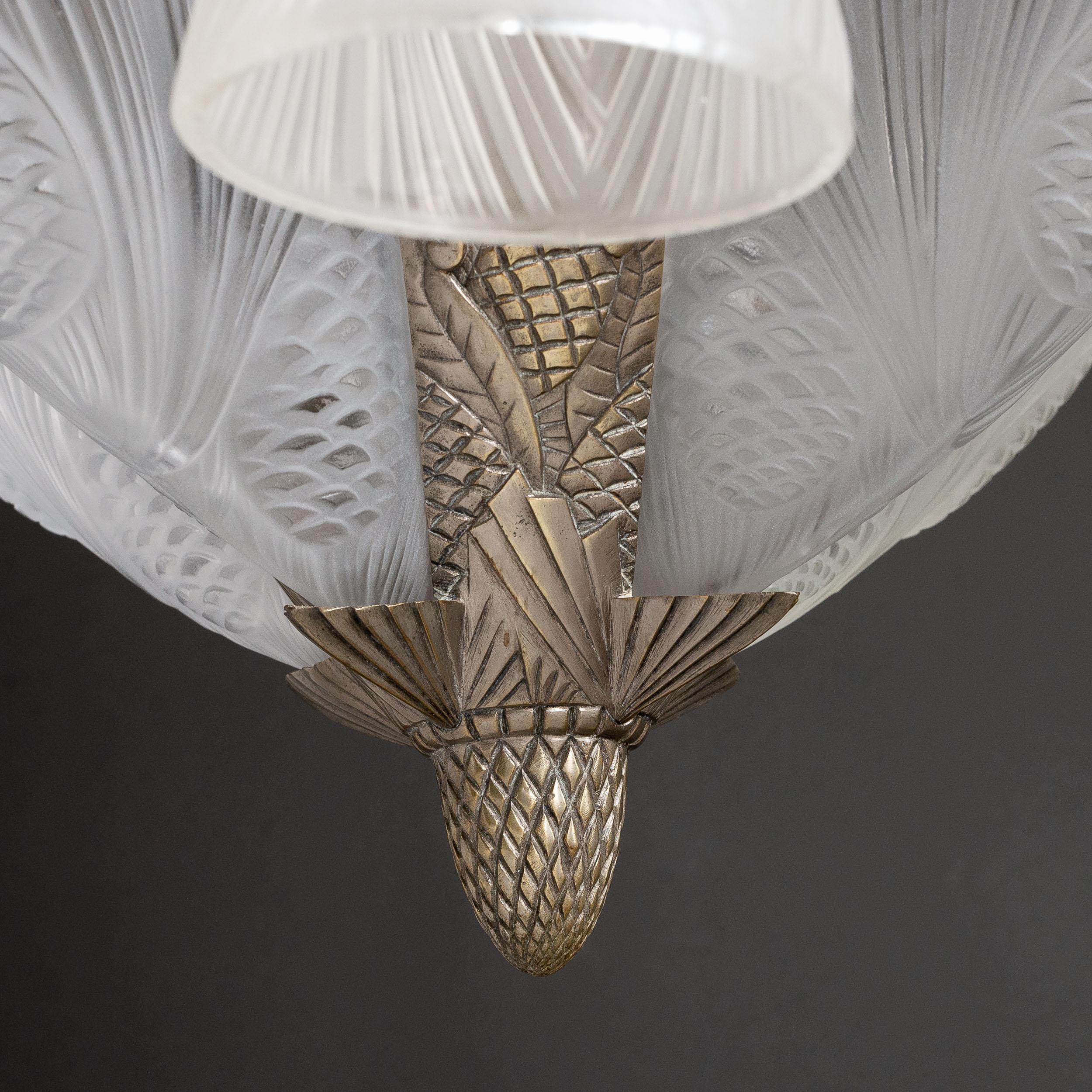 French Art Deco Chandelier with Frosted Glass Shades by Degué For Sale 4