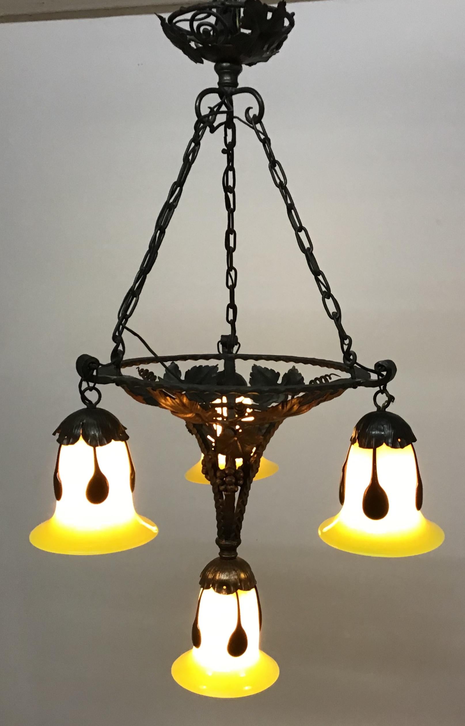 Early 20th Century French Art Deco Chandelier with Loetz Glass, circa 1920s