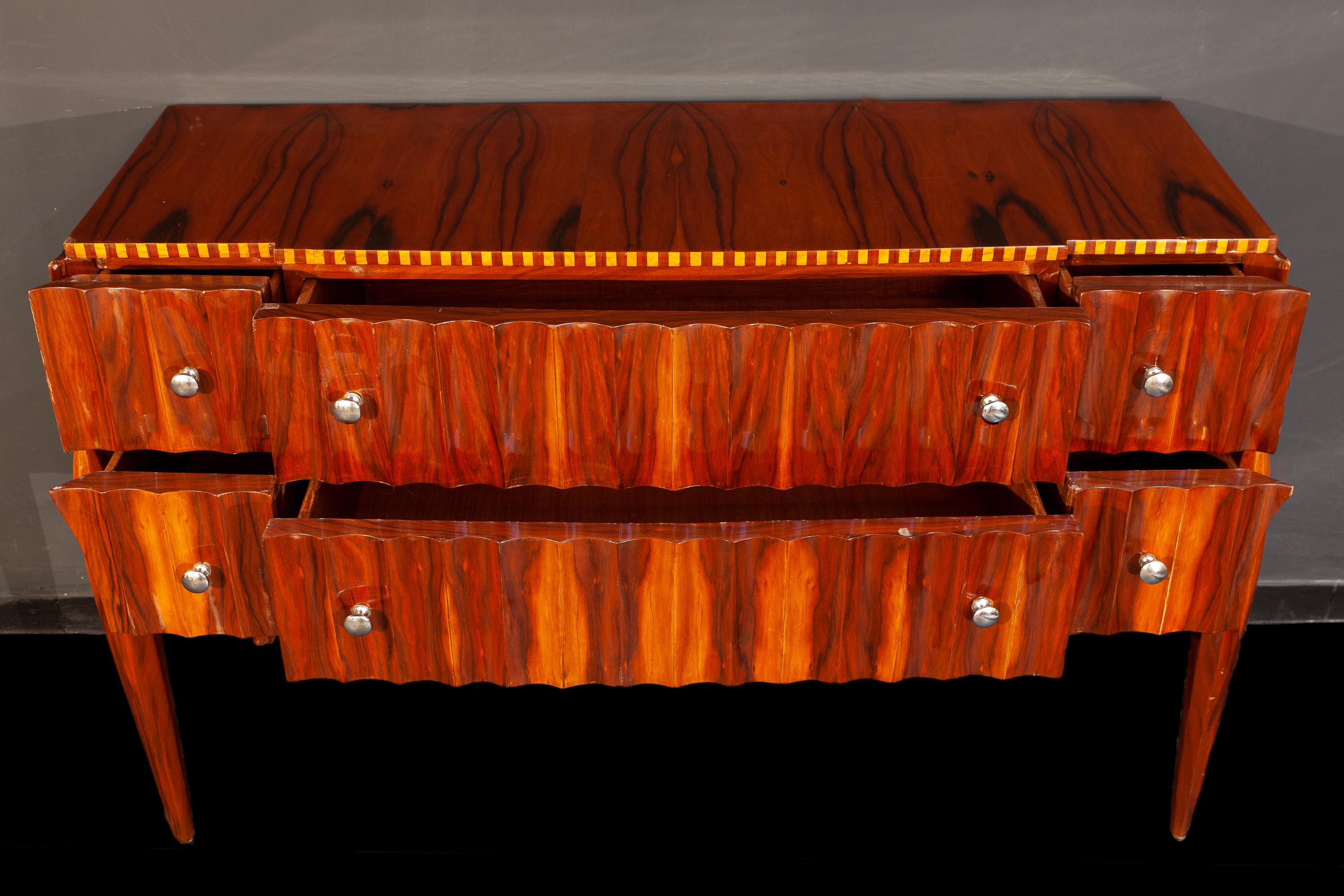 French Art Deco Chest of Drawer or Commode, 1930 In Good Condition For Sale In Rome, IT