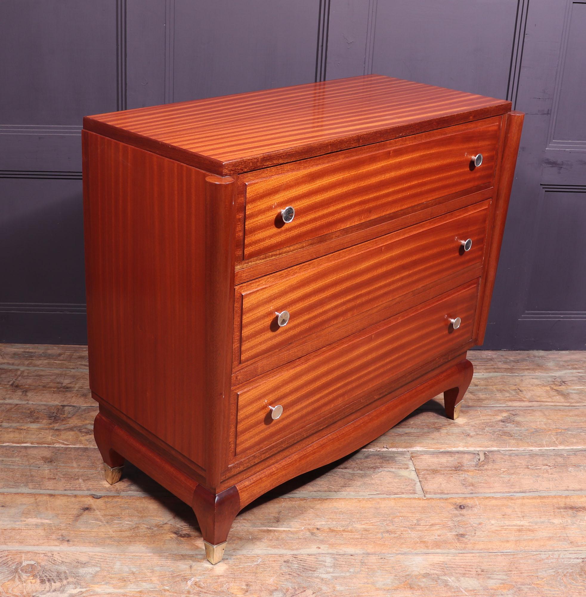 French Art Deco Chest of Drawers For Sale 5