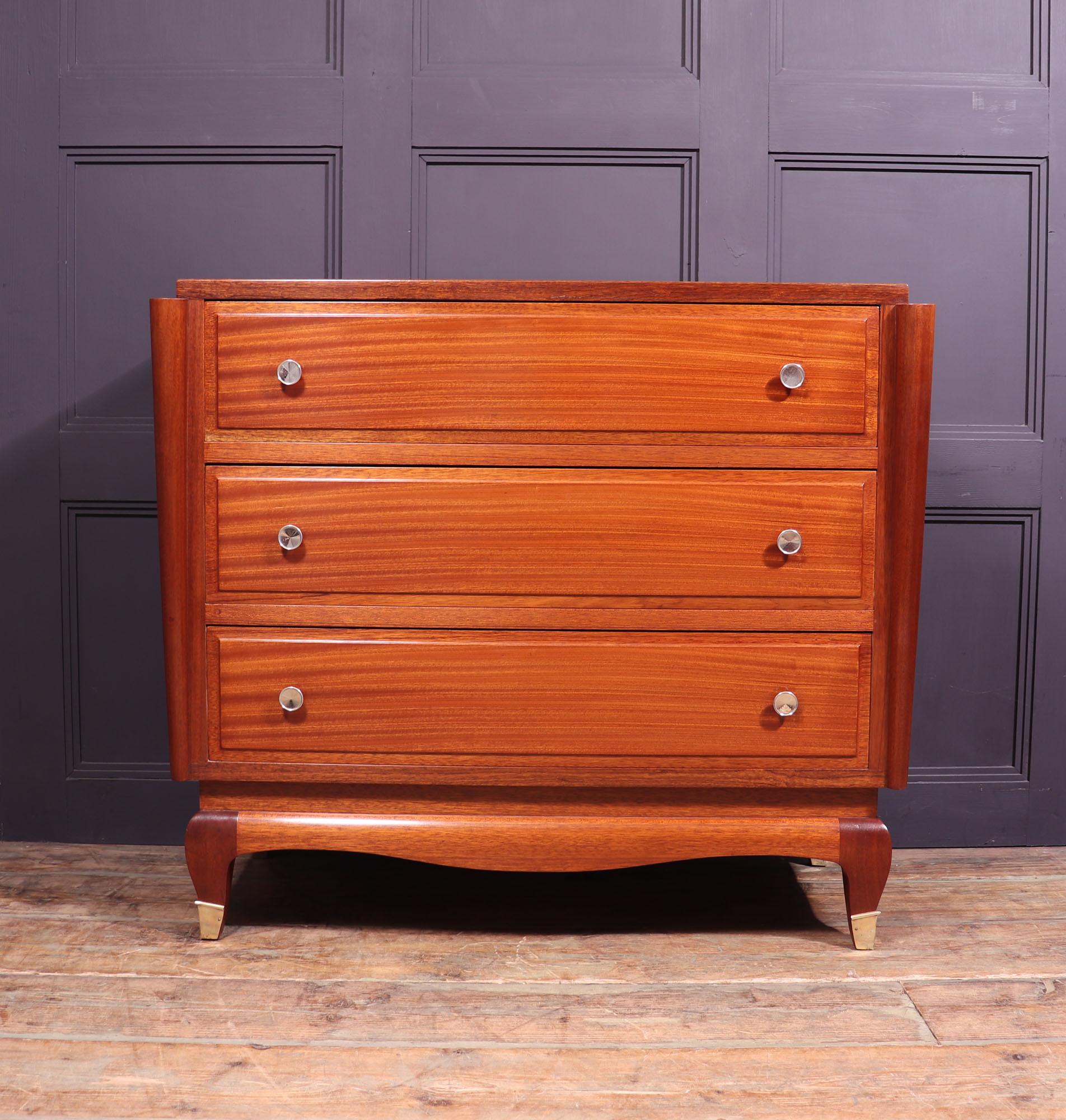 French Art Deco Chest of Drawers In Good Condition For Sale In Paddock Wood Tonbridge, GB