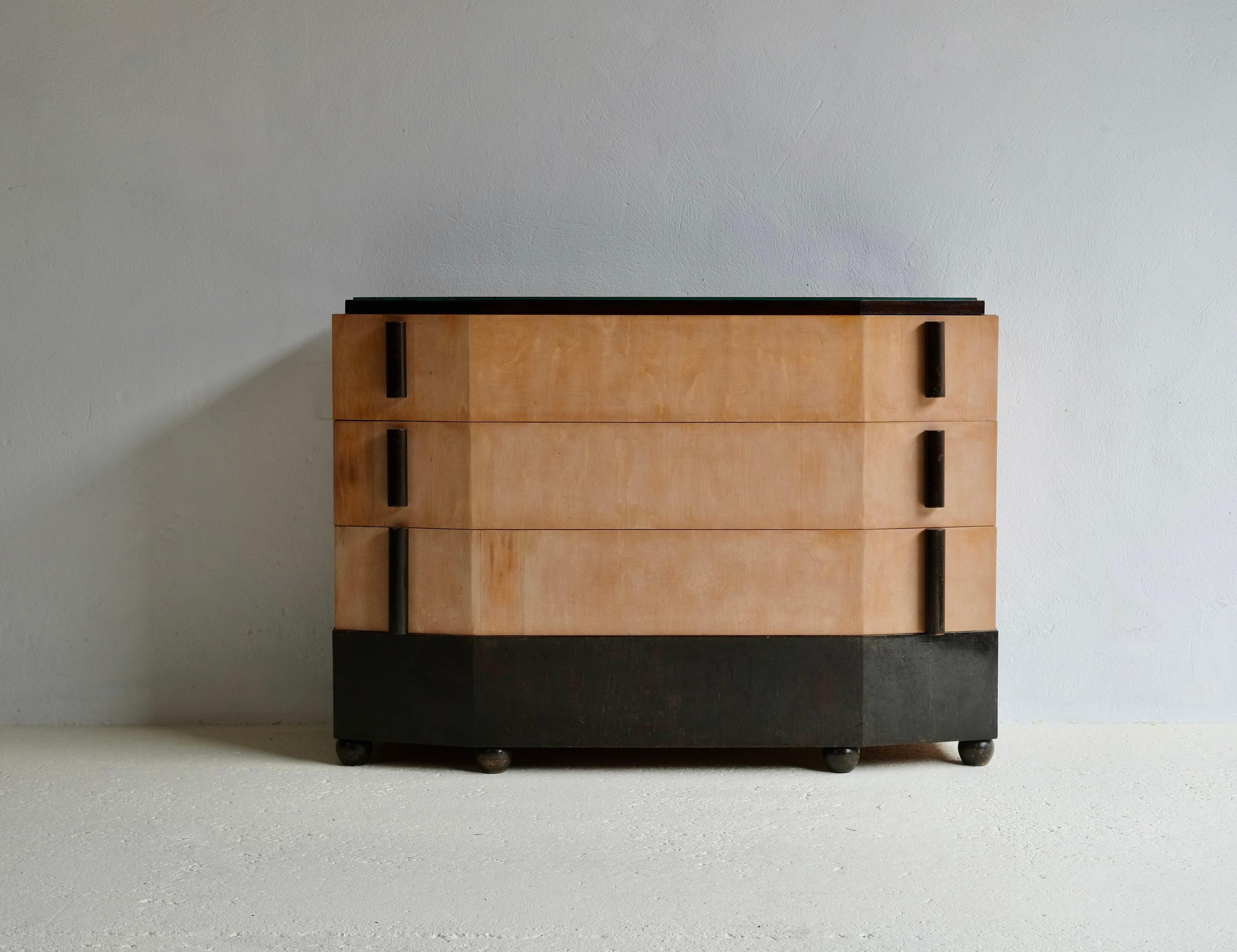 Legno Cassettiera Art Deco francese in vendita