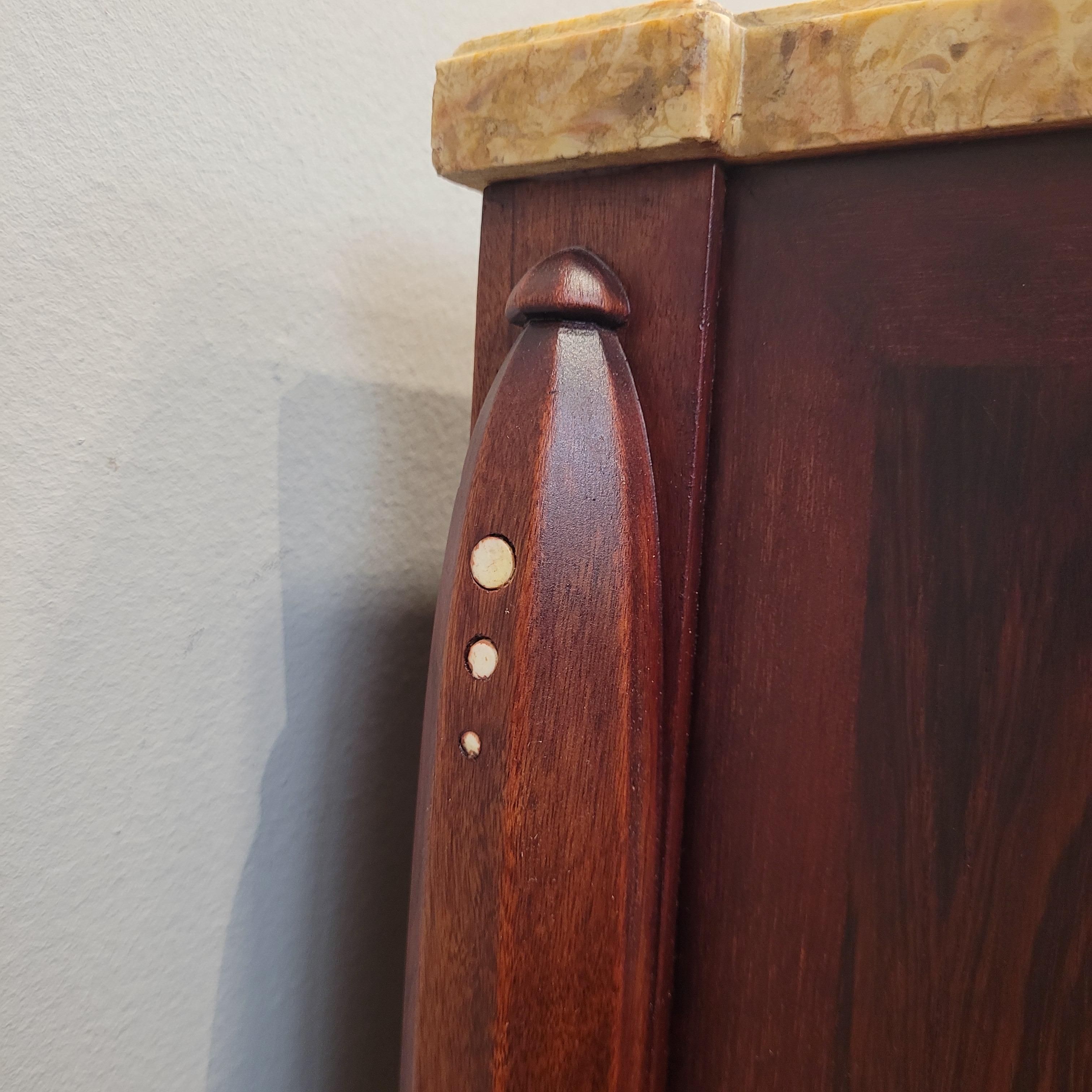 Cómoda francesa art déco J. E.Ruhlmann madera hueso en venta 4
