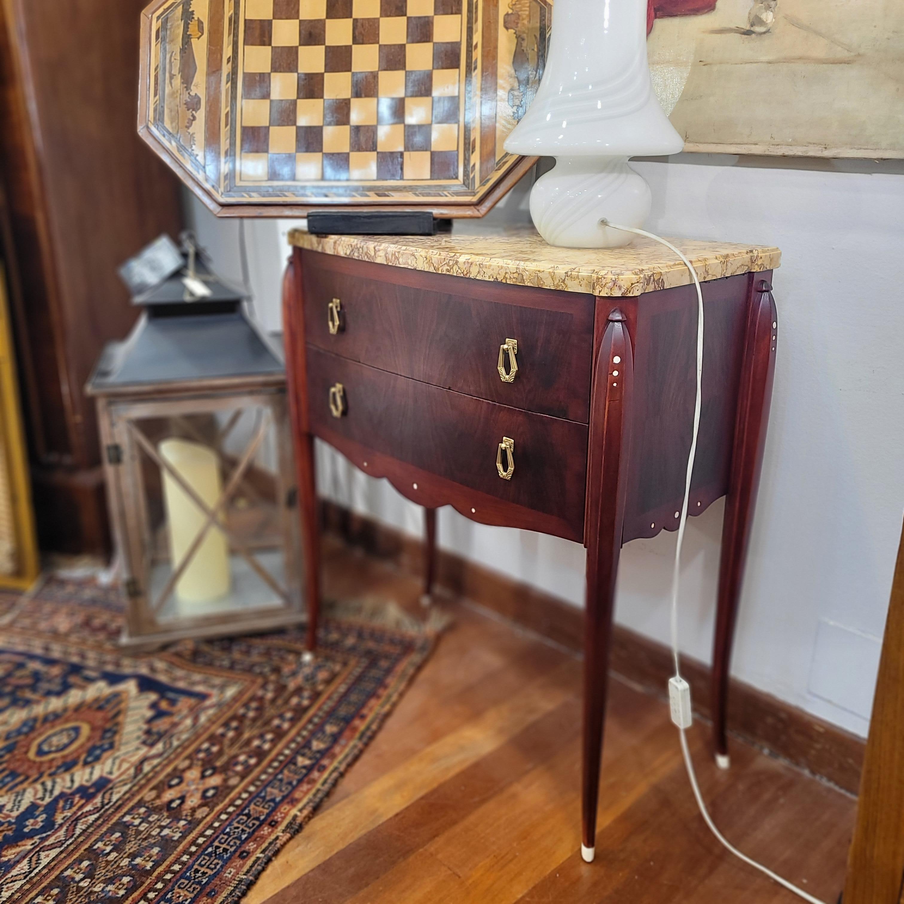 Cómoda francesa art déco J. E.Ruhlmann madera hueso en venta 11