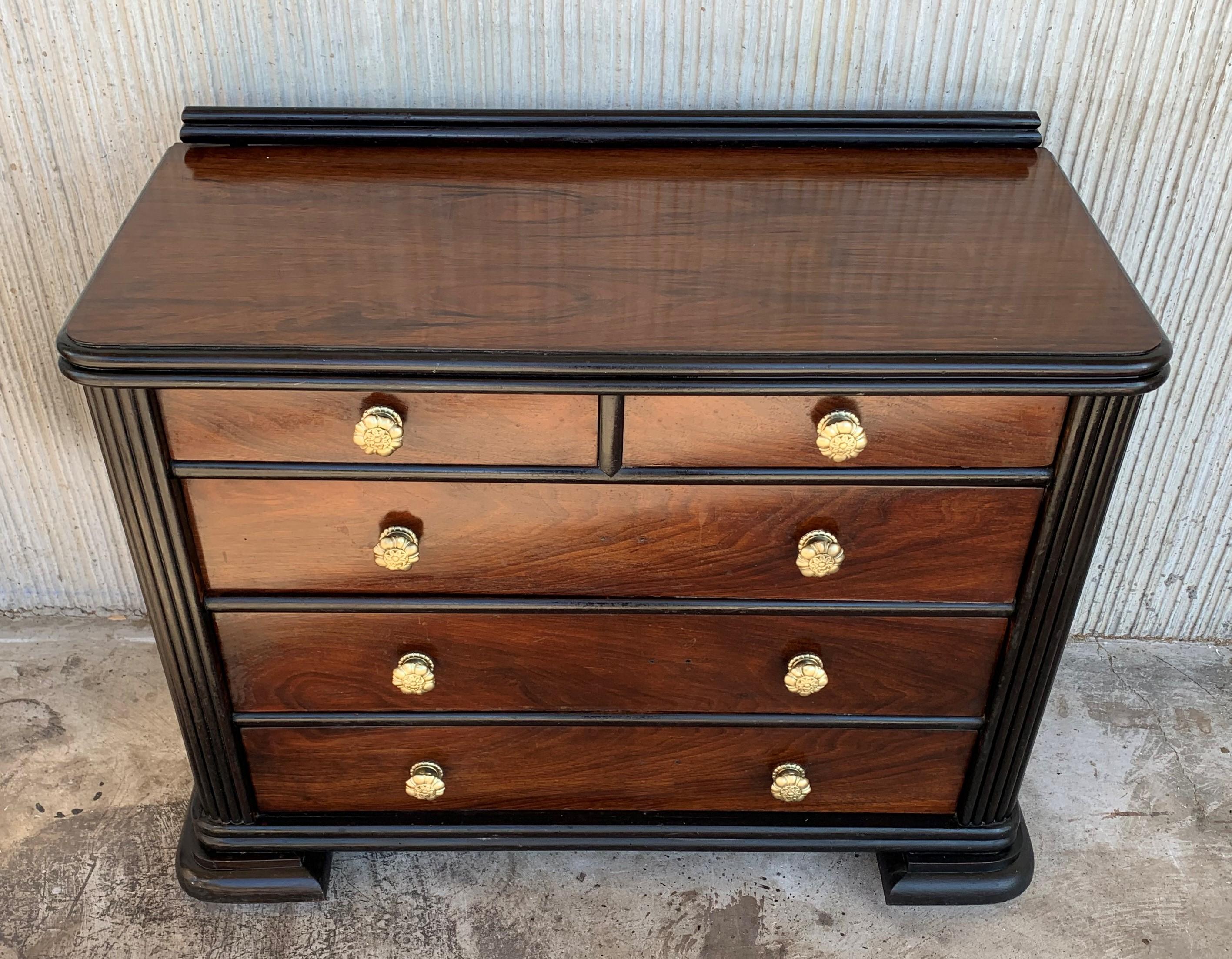 20th Century French Art Deco Chest of Drawers with Ebonized Base and Columns For Sale