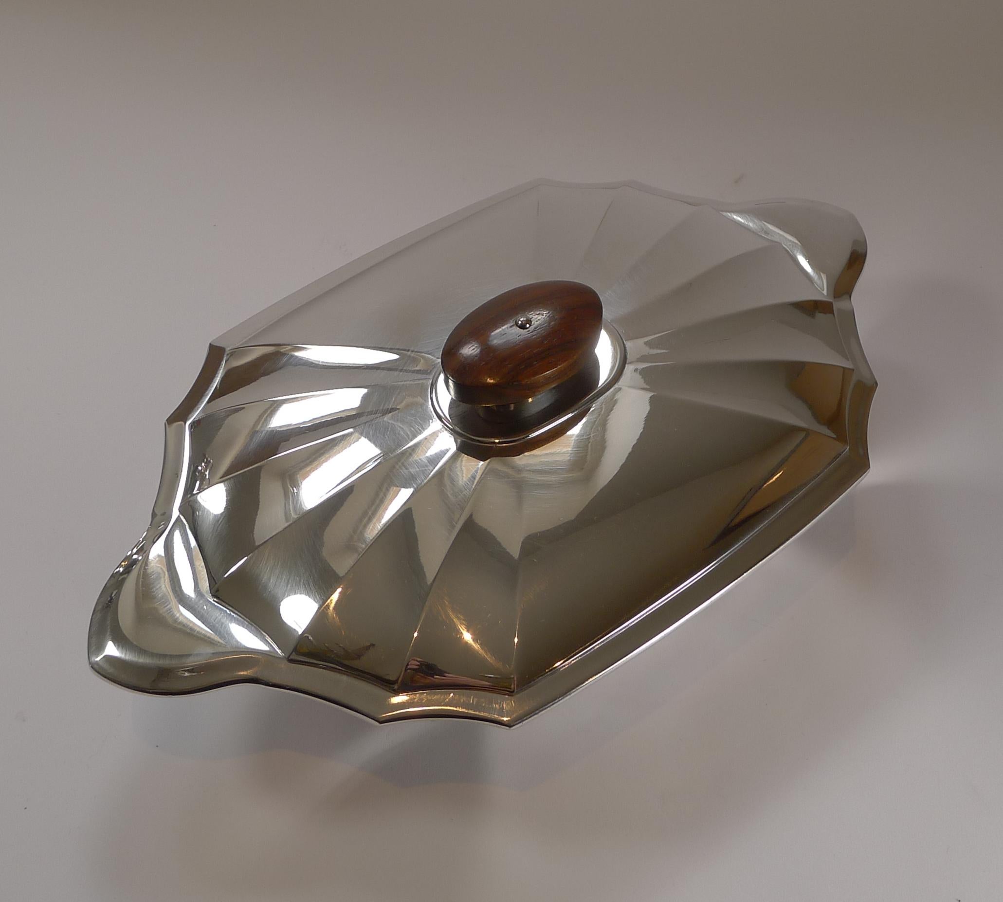 French Art Deco Christofle / Gallia Covered Serving Dish, c. 1930 For Sale 1