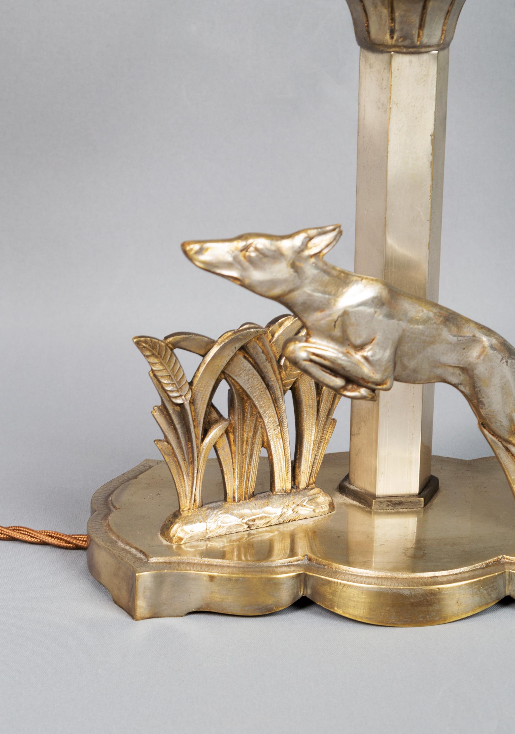 French Art Deco Chrome and Glass 'Leaping Hound' Table Lamp Desk Lamp C.1930 For Sale 1