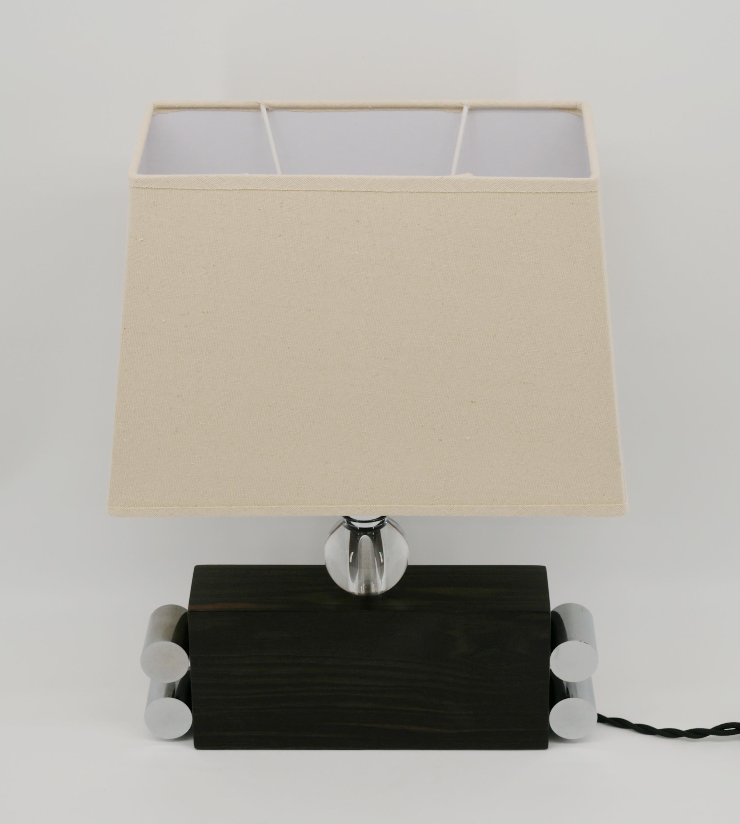 Lámpara de mesa francesa Art Déco de cromo y macasar, 1920 principios del siglo XX en venta