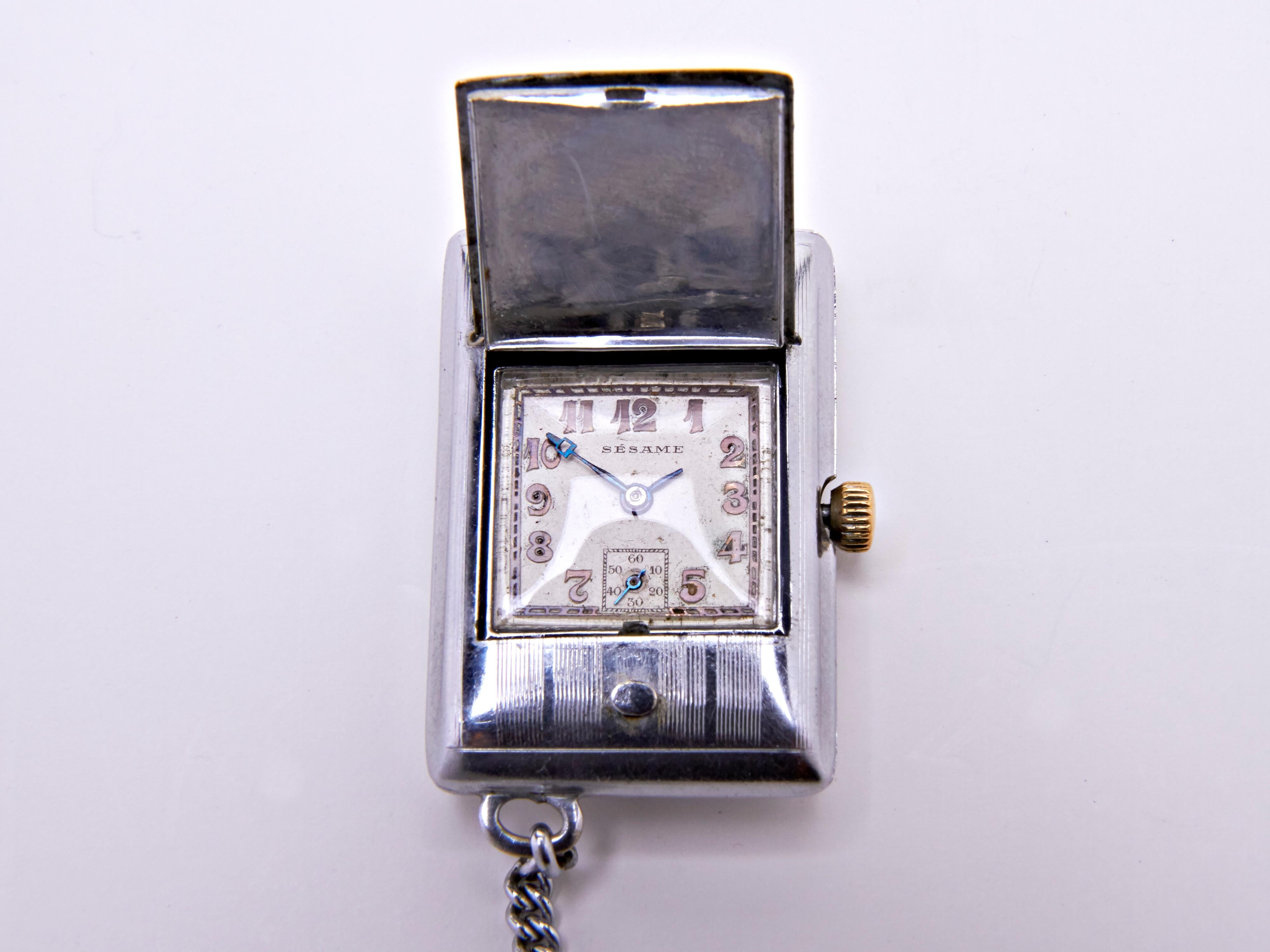 French Art Deco Chrome Plated Golf Bag/ Purse/ Pocket Watch Signed Sesame In Good Condition In Port Hope, ON