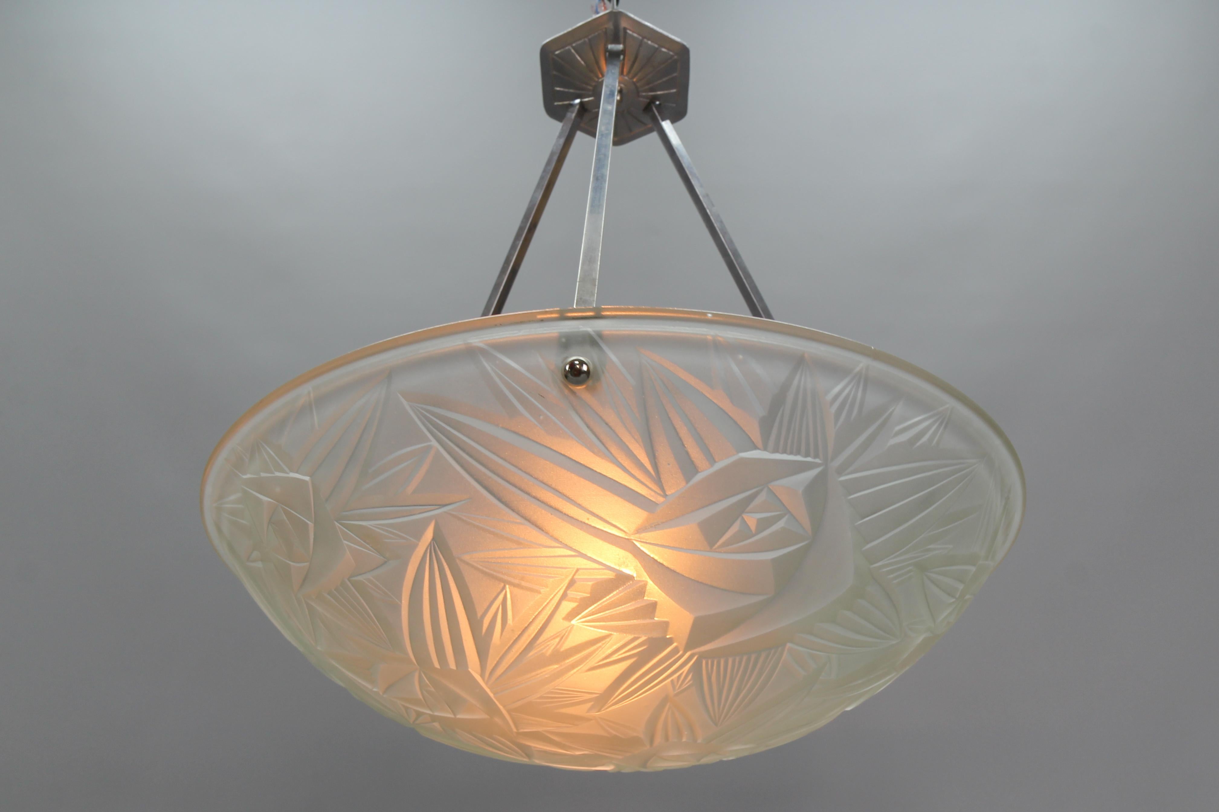 Mid-20th Century French Art Deco Chromed Brass and Frosted Glass Pendant Light by Noverdy, 1930s For Sale