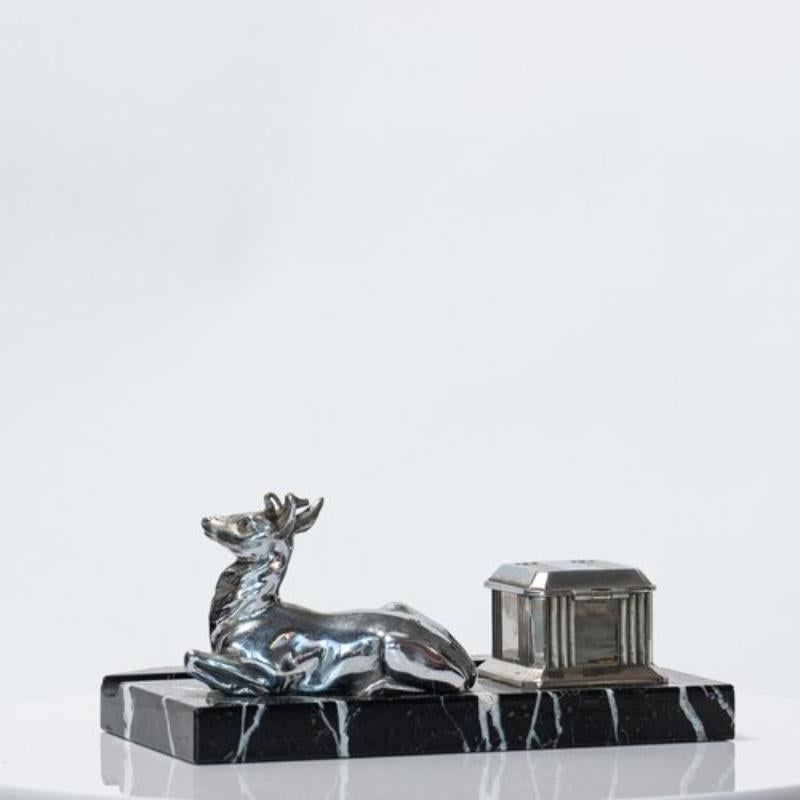 French Art Deco Chromed Inkwell, Deer Motif on Marble Base In Good Condition In Victoria, BC